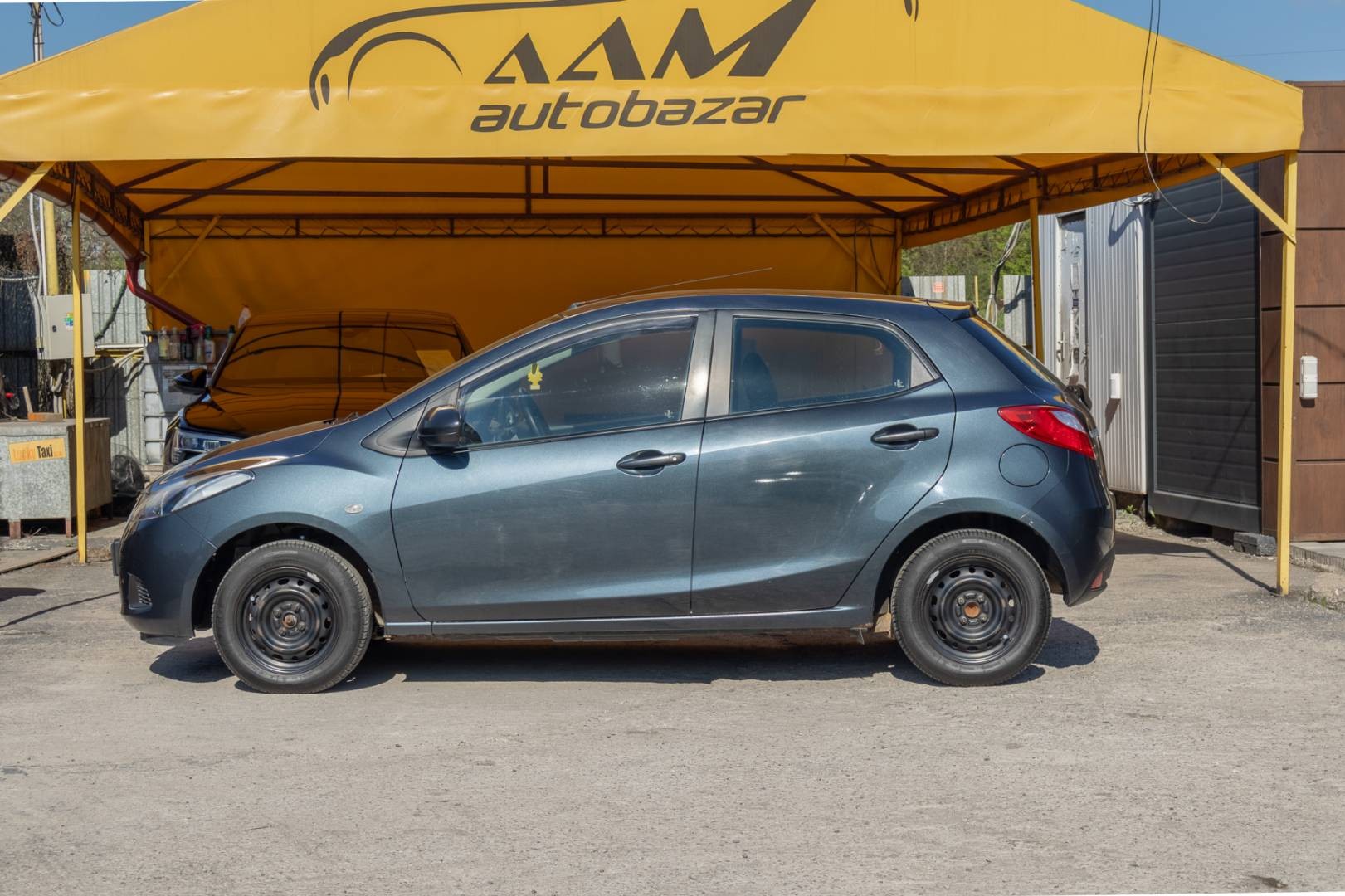 Mazda 2 1.3i CE – Obrázok 5