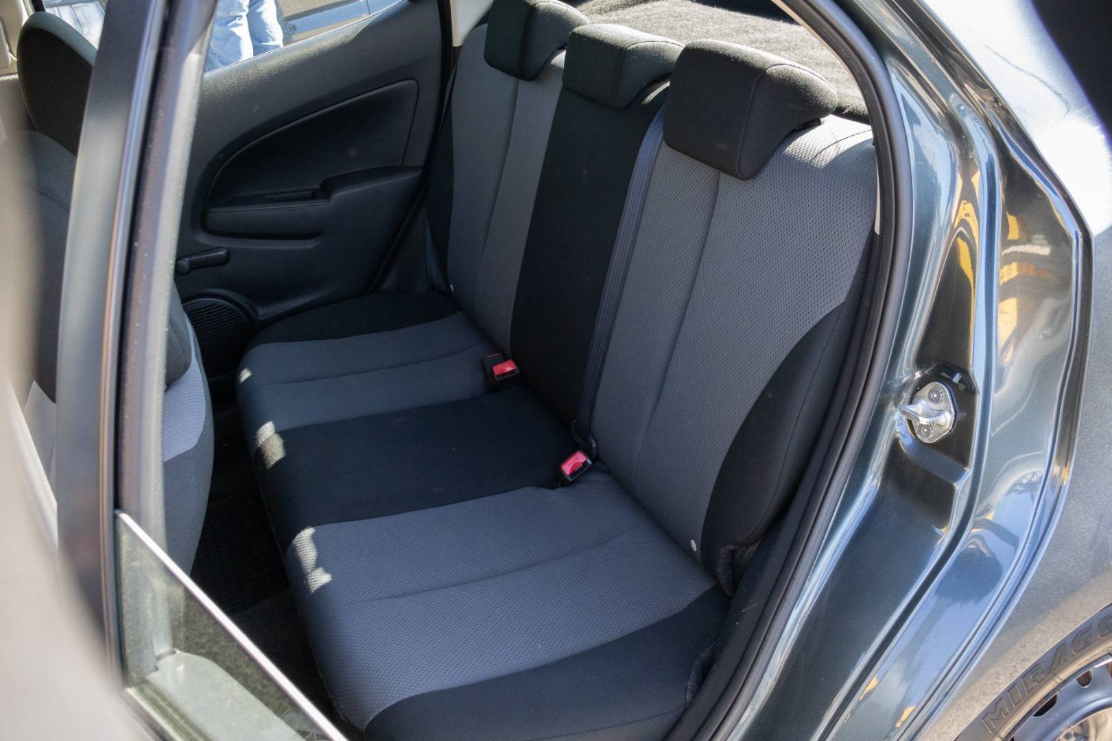 Mazda 2 1.3i CE – Obrázok 10