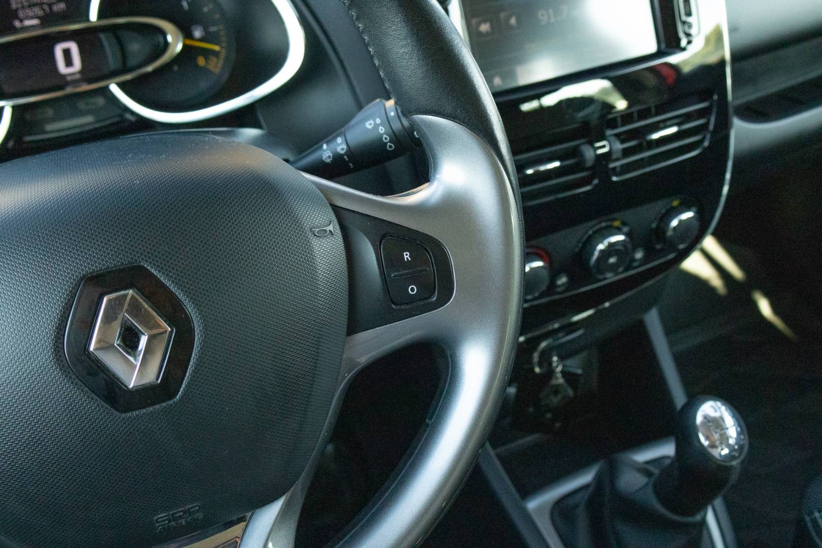 Renault Clio 1.2 16V -NEBÚRANÉ- Len 79tis. KM/SK Pôvod/1.Majiteľ – Obrázok 16