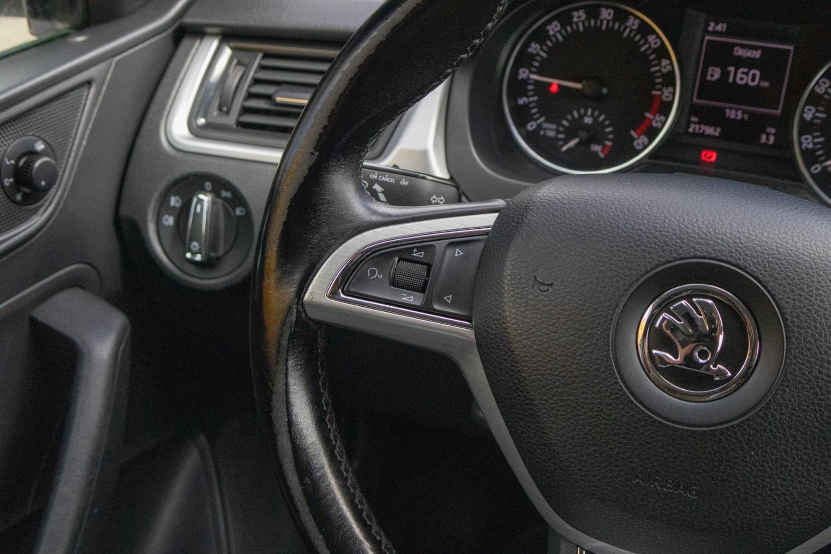 Škoda Rapid 1.4 TDI Ambition – Obrázok 15