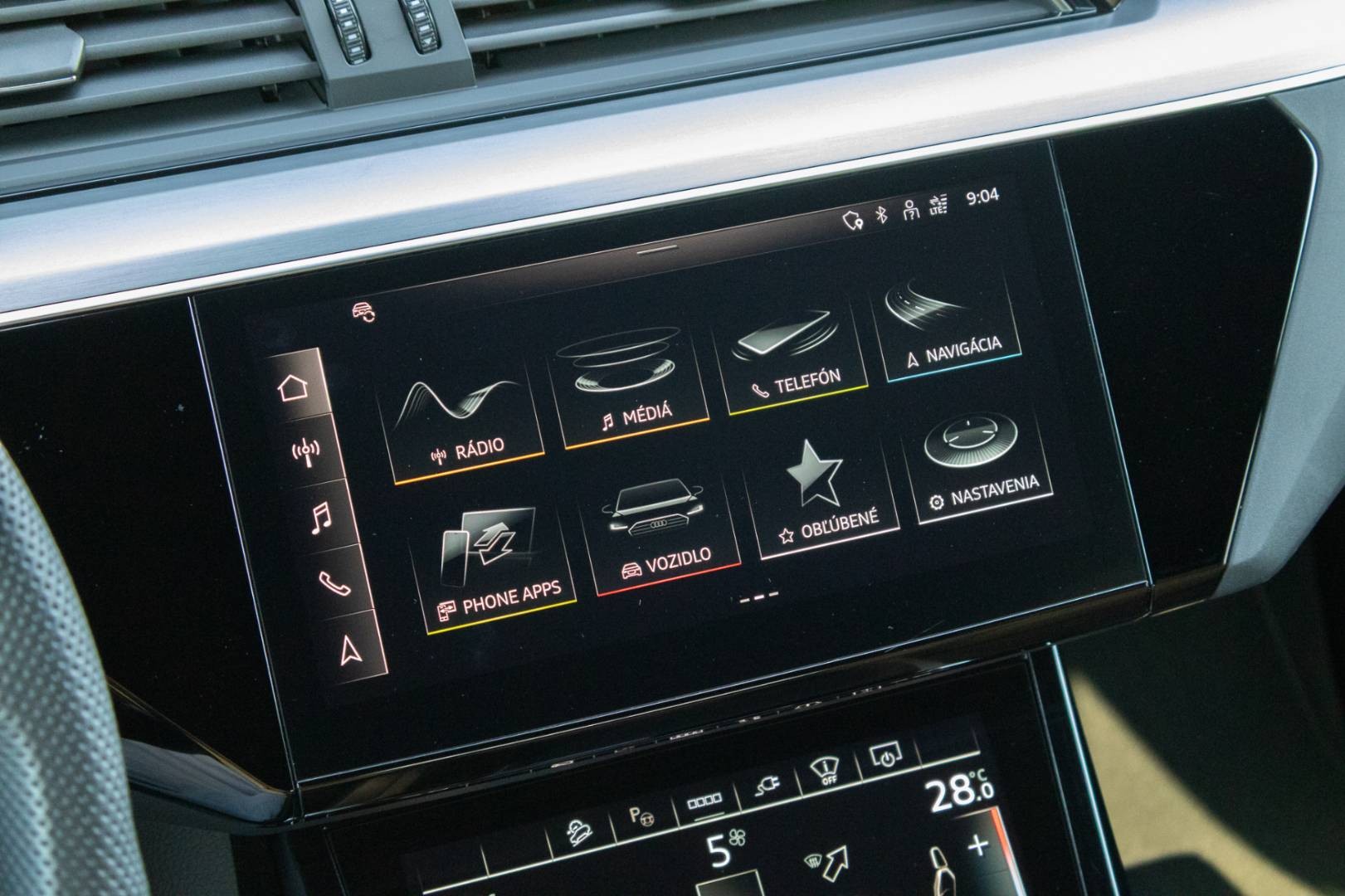 Audi E-tron 50 2x S-LINE Quattro -NEBÚRANÉ – Obrázok 26