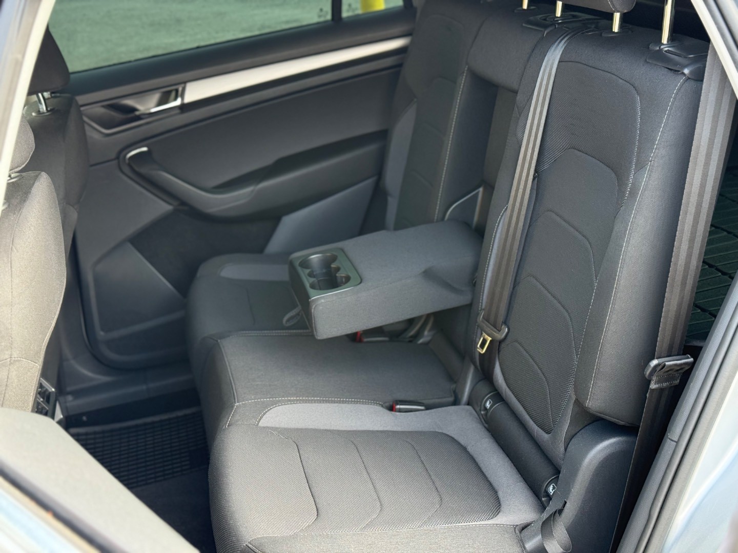 Škoda Kodiaq 7MIEST 2.0 TDI DSG Ambition+ / Po servise – Obrázok 12