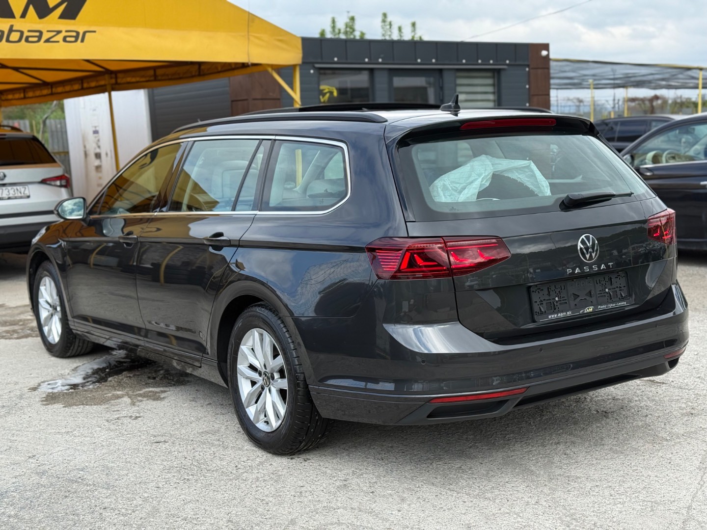 Volkswagen Passat Variant 2.0 TDI DSG Elegance -NEBÚRANÉ – Obrázok 4