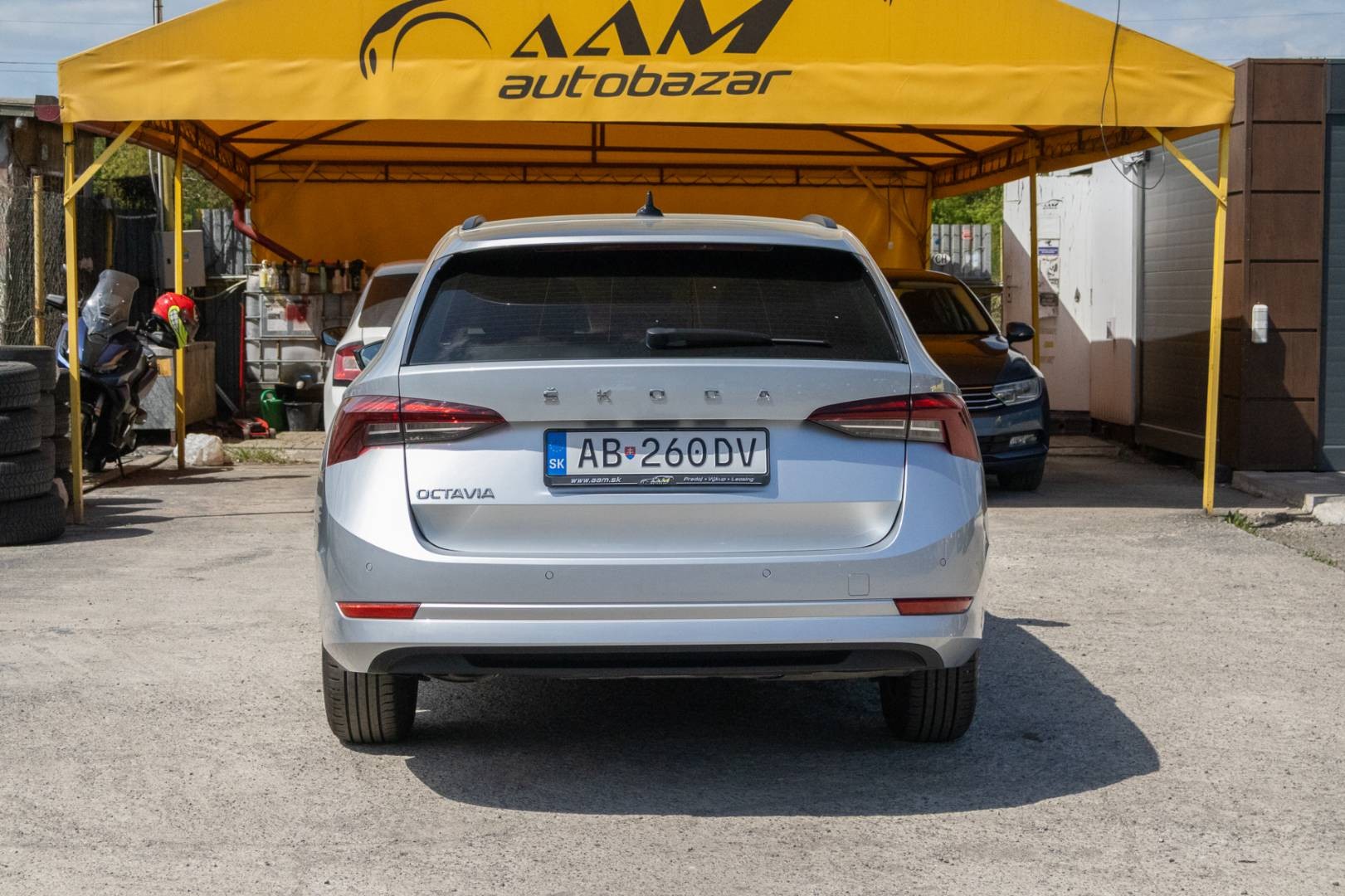Škoda Octavia Combi 2.0 TDI SCR Ambition DSG – Obrázok 7