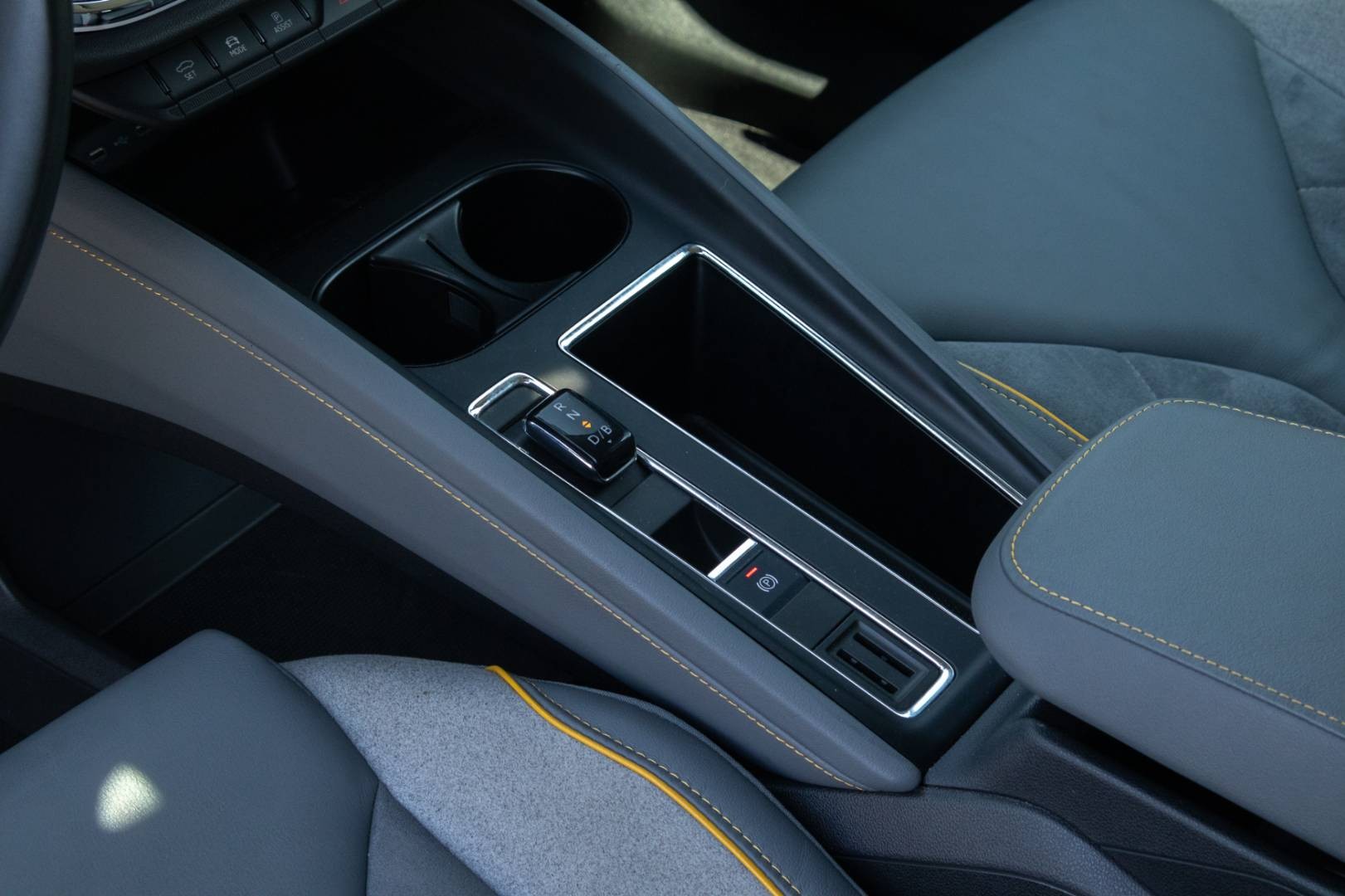 Škoda Enyaq iV 60 -Len 22tis. KM -Tep. Čerpadlo-NEBÚRANÉ – Obrázok 26