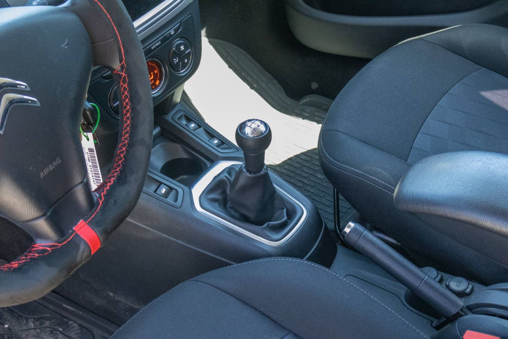 Citroën C-Elysée 1.2 PureTech - LEN 32tis.km / SK Pôvod / 1.Majiteľ – Obrázok 18