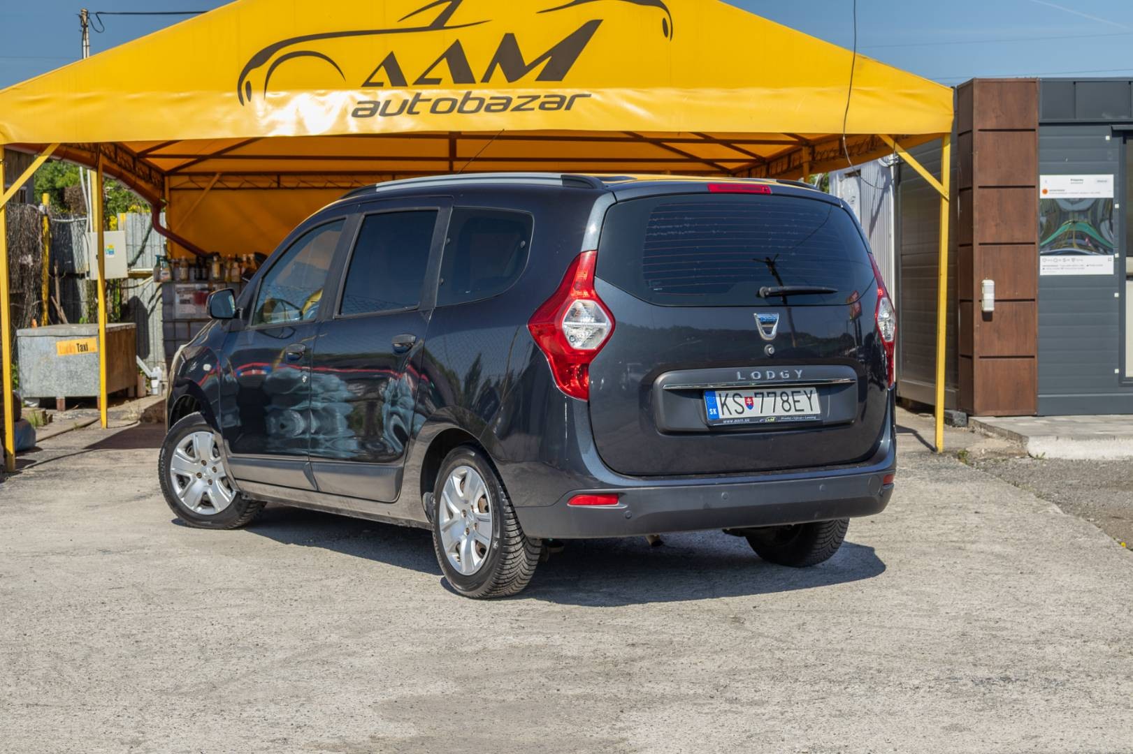 Dacia Lodgy 1.6 SCe Arctica 7m – Obrázok 6