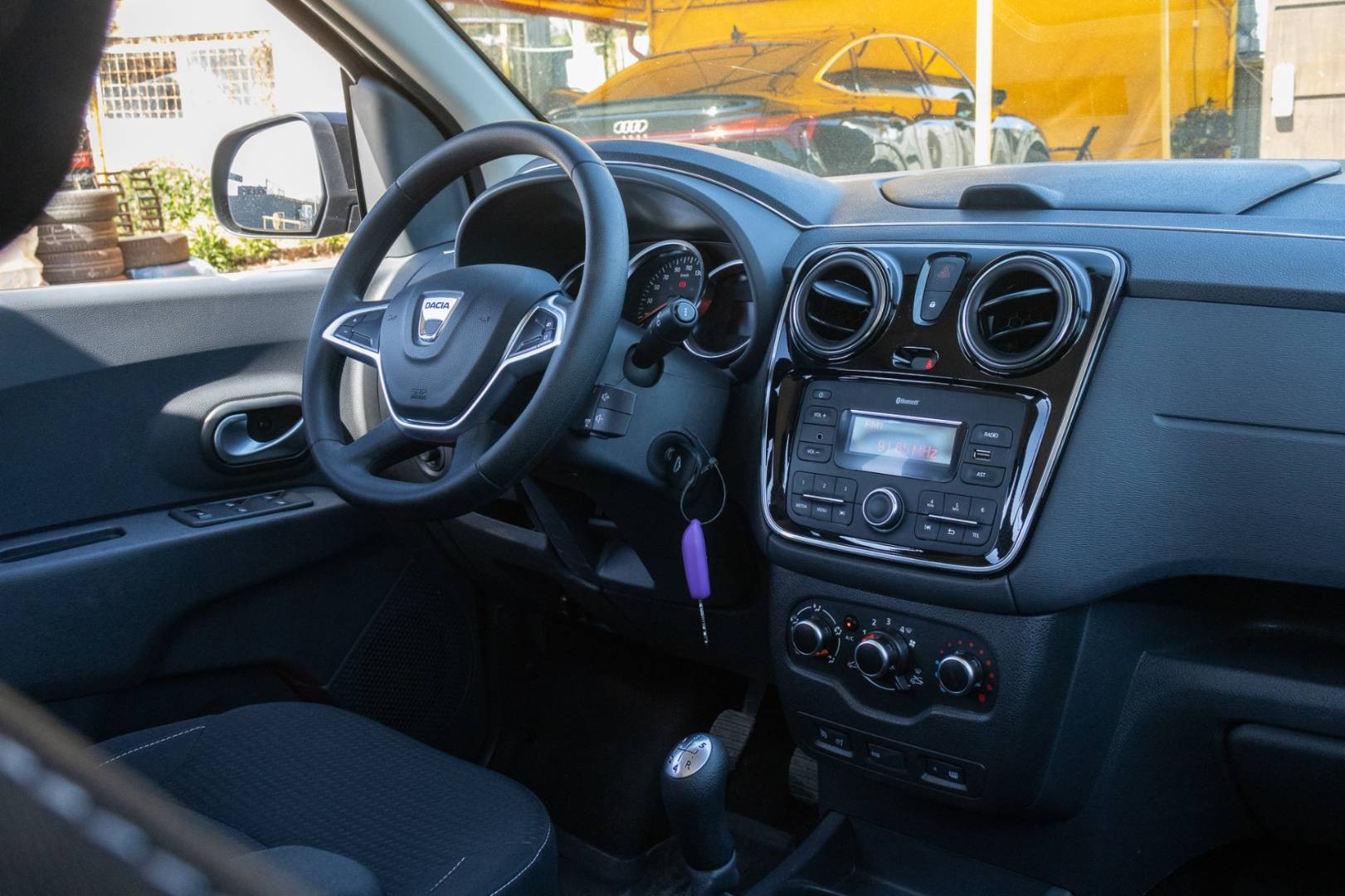 Dacia Lodgy 1.6 SCe Arctica 7m – Obrázok 14