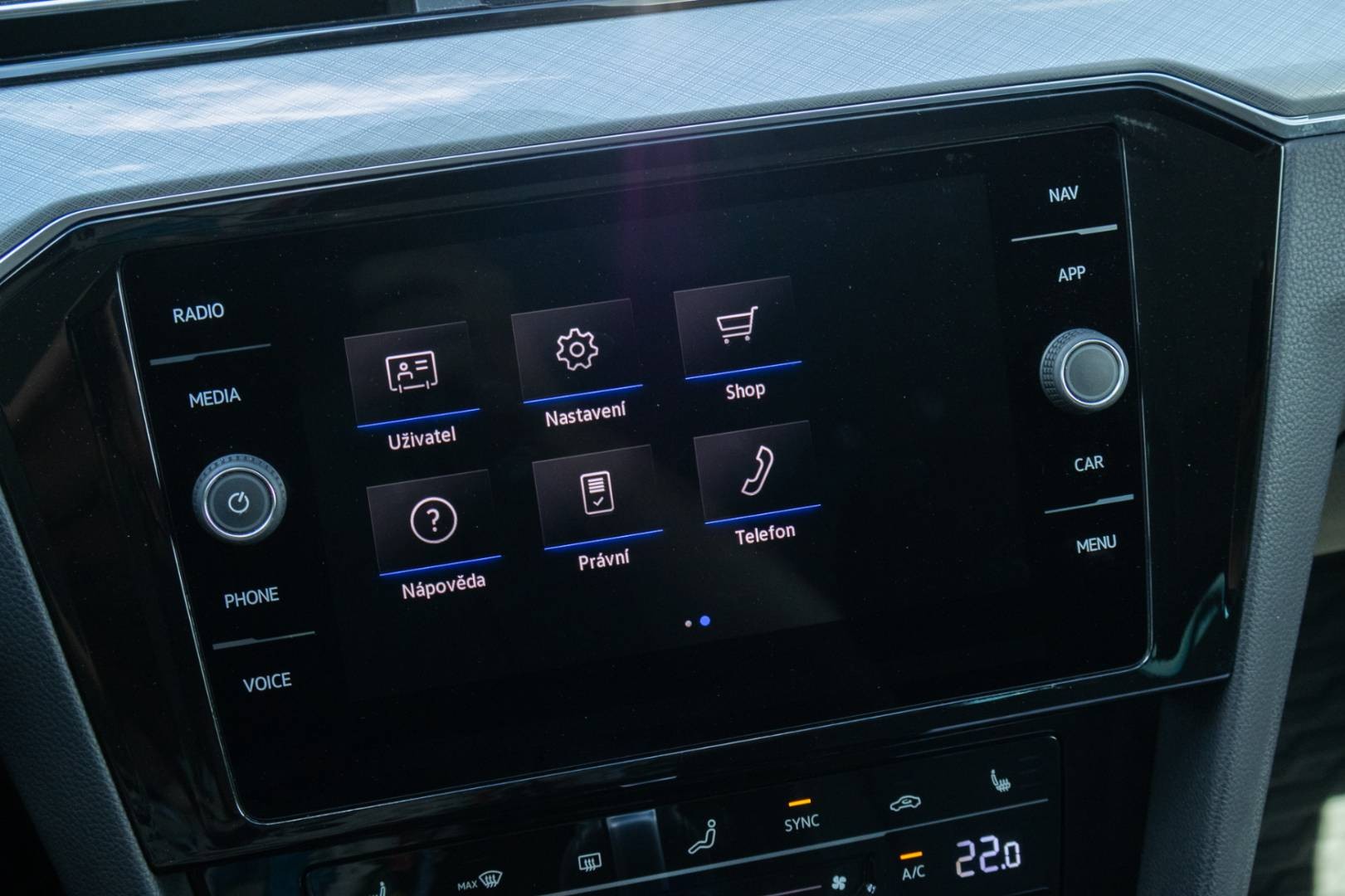 Volkswagen Passat Variant 2.0 TDI EVO Business+ / Webasto / Ambient – Obrázok 25