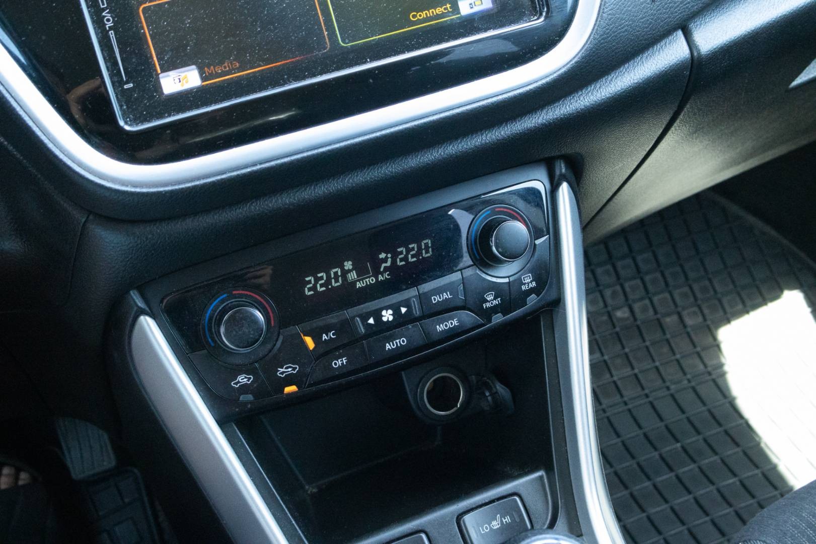 Suzuki SX4 1.0 BoosterJet - SK Pôvod / 1.Majiteľ – Obrázok 18