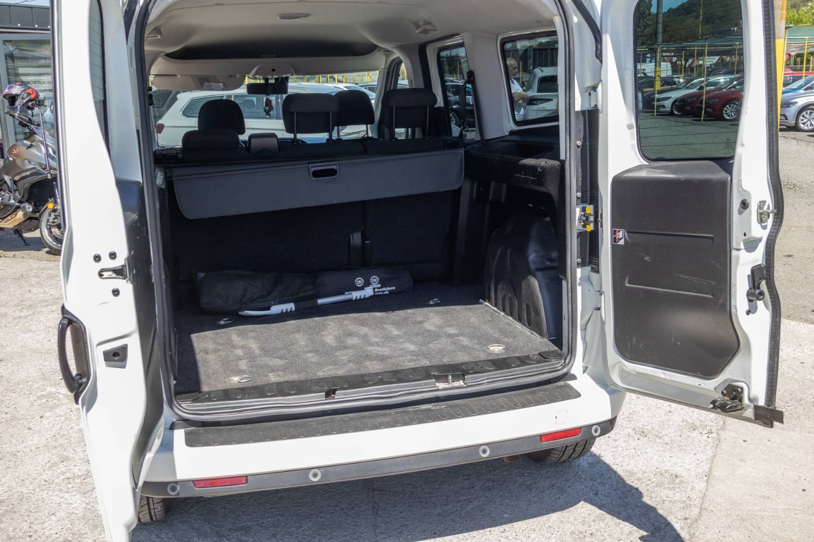Fiat Dobló 1.6 MJT L2H1 Maxi -DPH – Obrázok 8