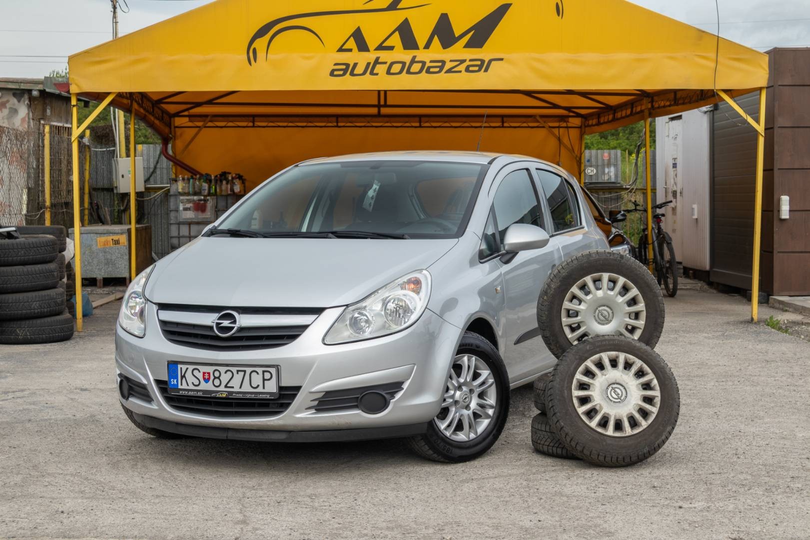 Opel Corsa 1.0 12V Family