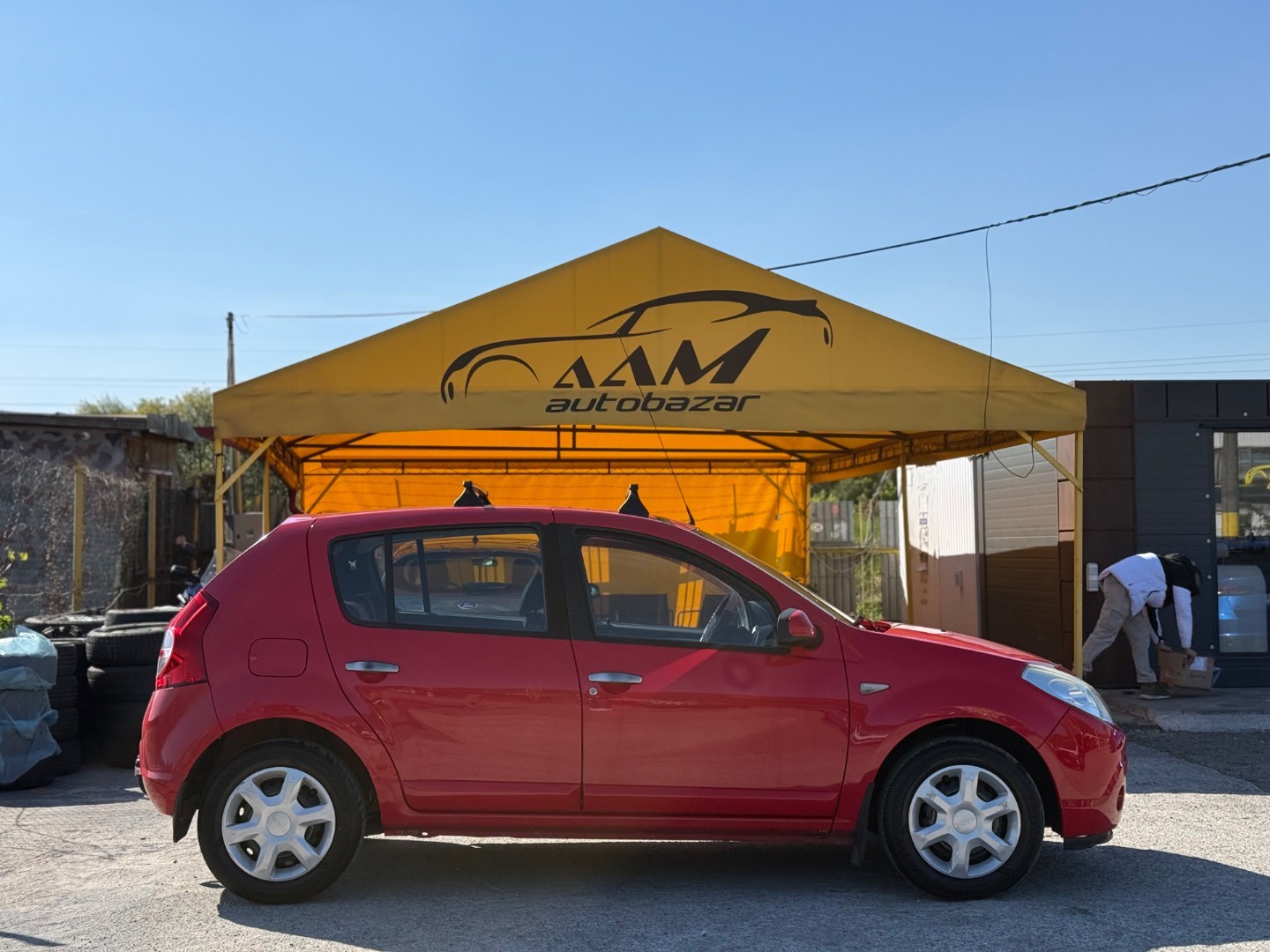 Dacia Sandero 1.6 Arctica – Obrázok 4