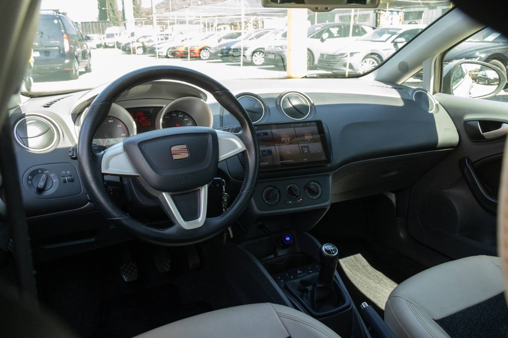 Seat Ibiza ST 1.4i 16V Style – Obrázok 17