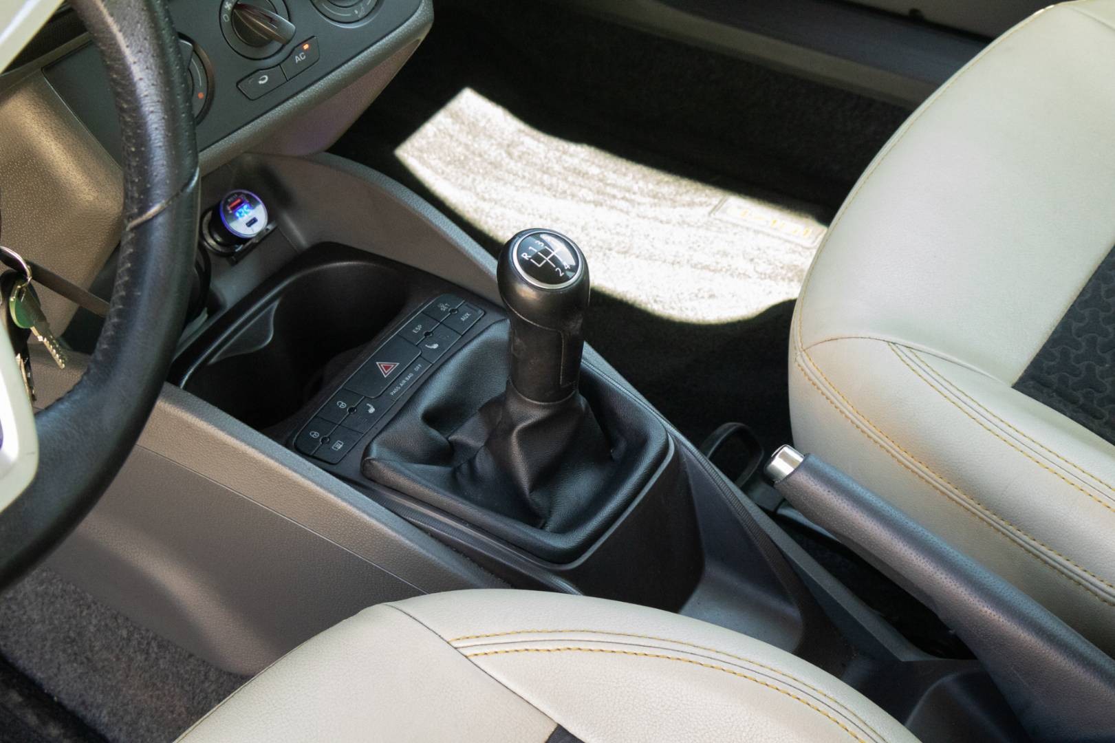 Seat Ibiza ST 1.4i 16V Style – Obrázok 19