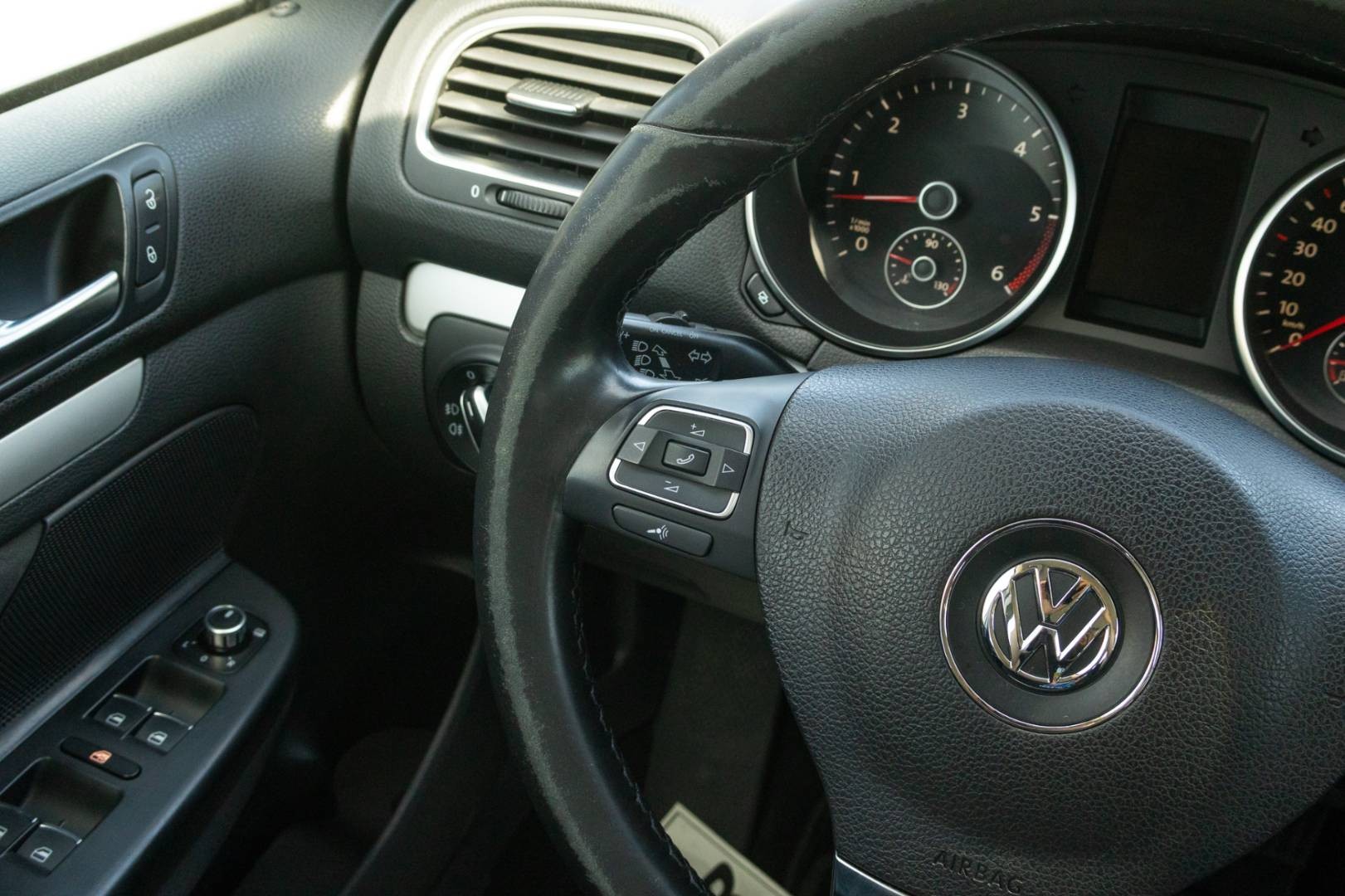Volkswagen Golf Variant 2.0 TDI Comfortline DSG – Obrázok 14