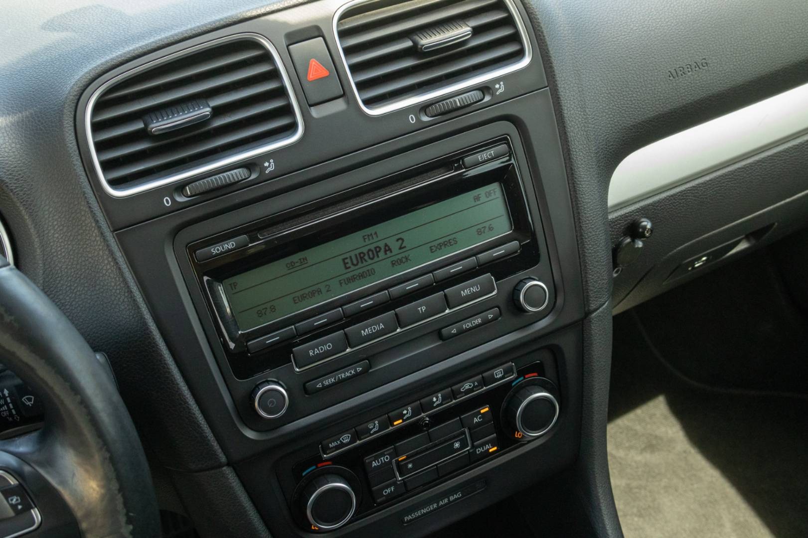 Volkswagen Golf Variant 2.0 TDI Comfortline DSG – Obrázok 17