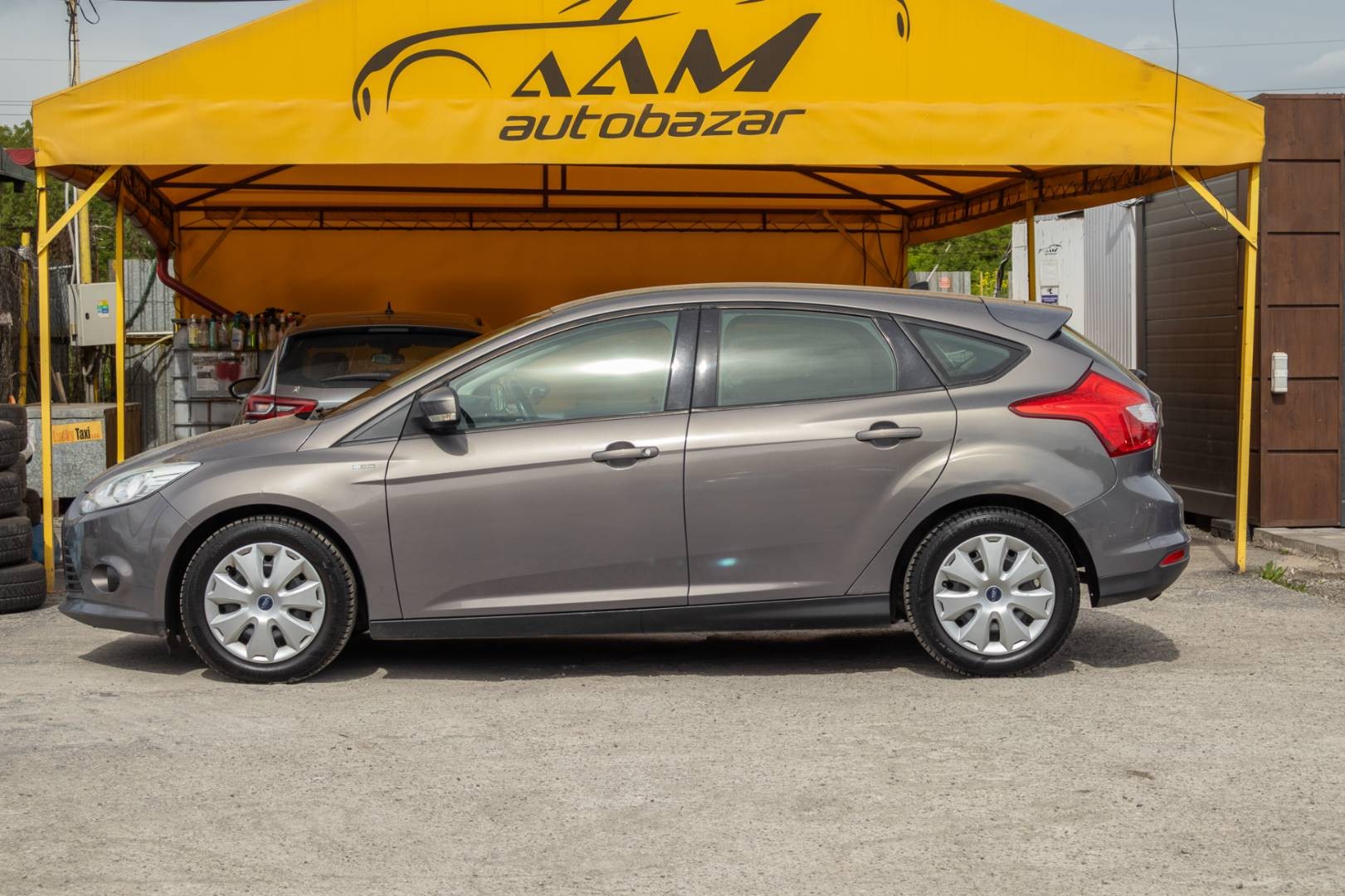 Ford Focus 1.0 SCTi - SK Pôvod / 1.Majiteľ – Obrázok 5
