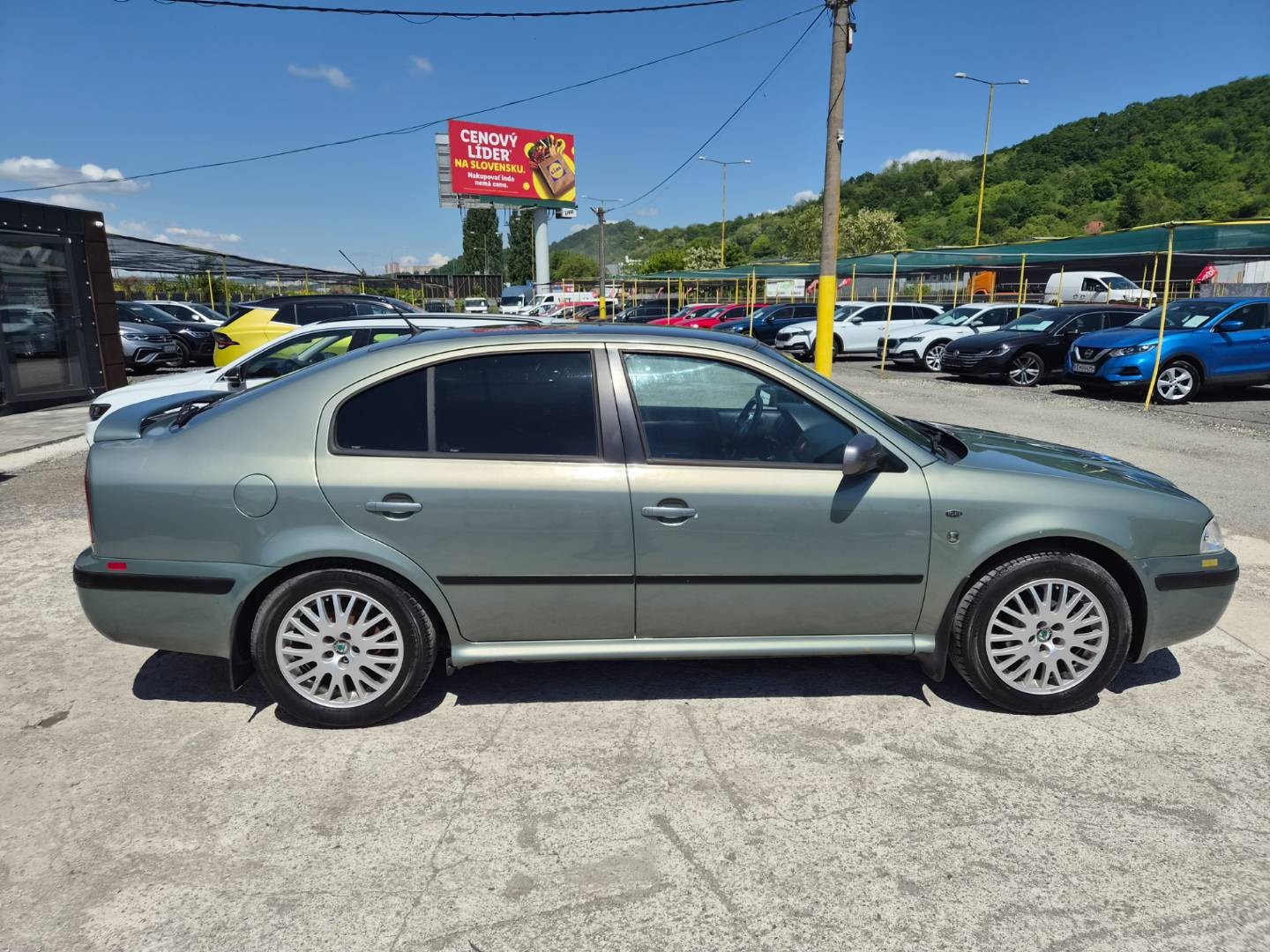 Škoda Octavia 1.6 Ambiente – Obrázok 5