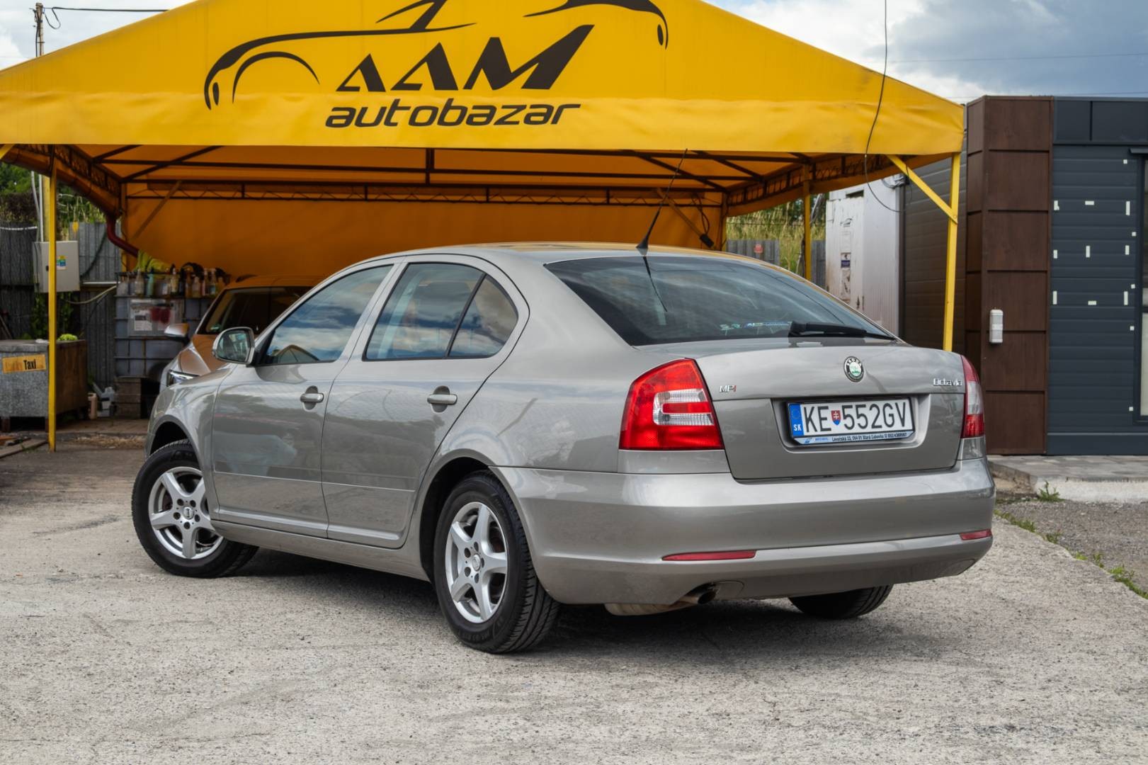 Škoda Octavia 1.6 MPI Ambiente – Obrázok 6