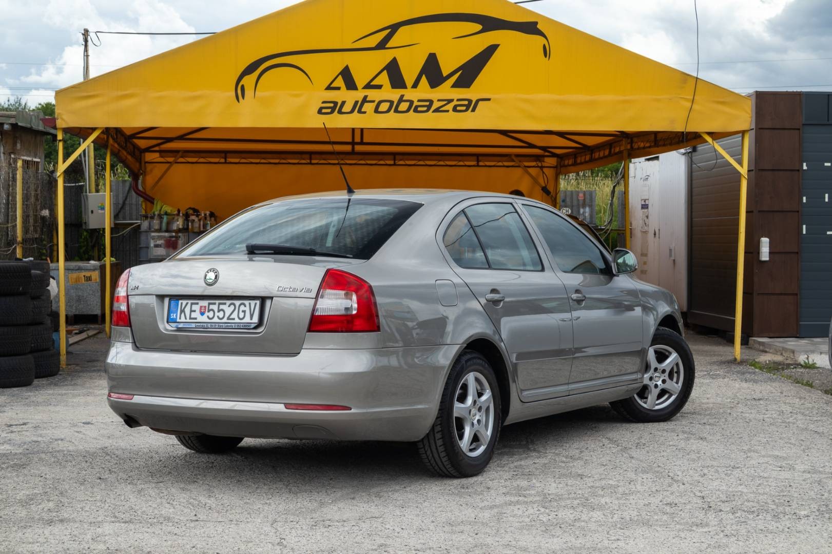 Škoda Octavia 1.6 MPI Ambiente – Obrázok 8