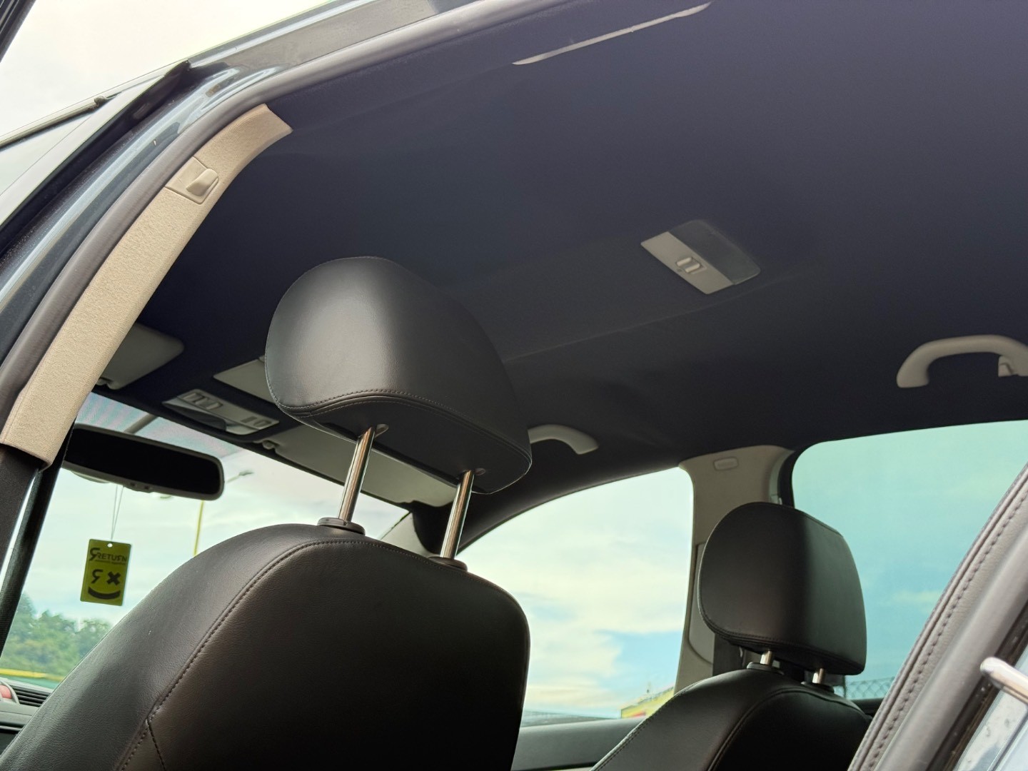 Škoda Octavia 1.9 TDI Elegance DSG – Obrázok 10