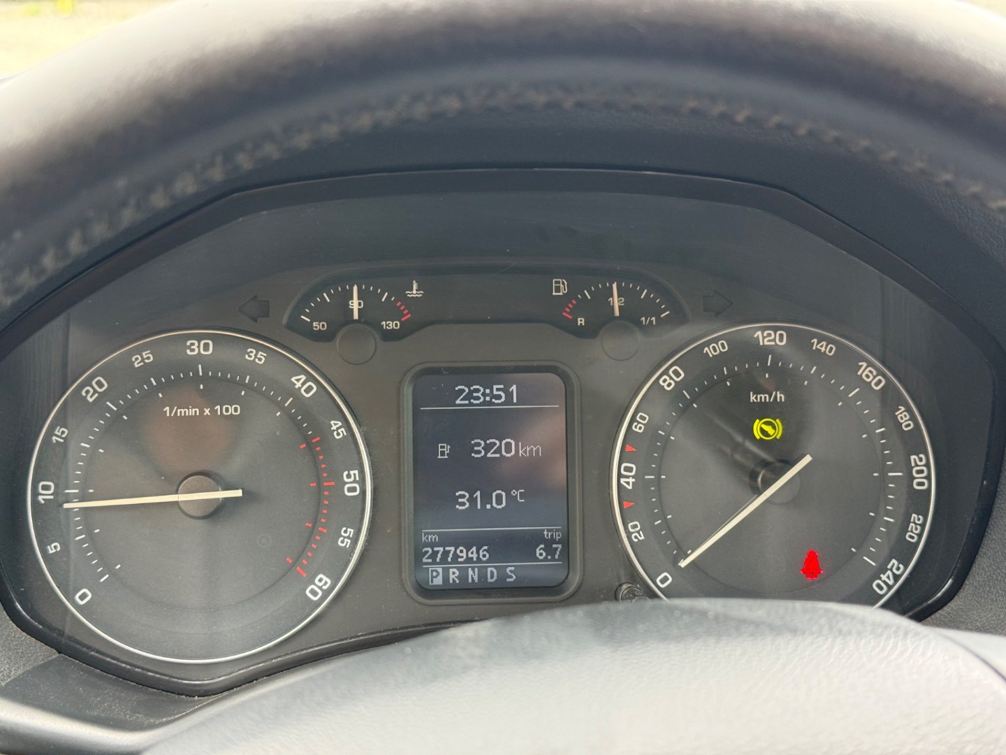 Škoda Octavia 1.9 TDI Elegance DSG – Obrázok 14