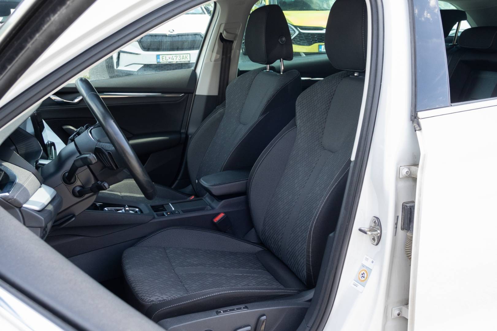 Škoda Octavia Combi 2.0 TDI SCR Style DSG – Obrázok 11