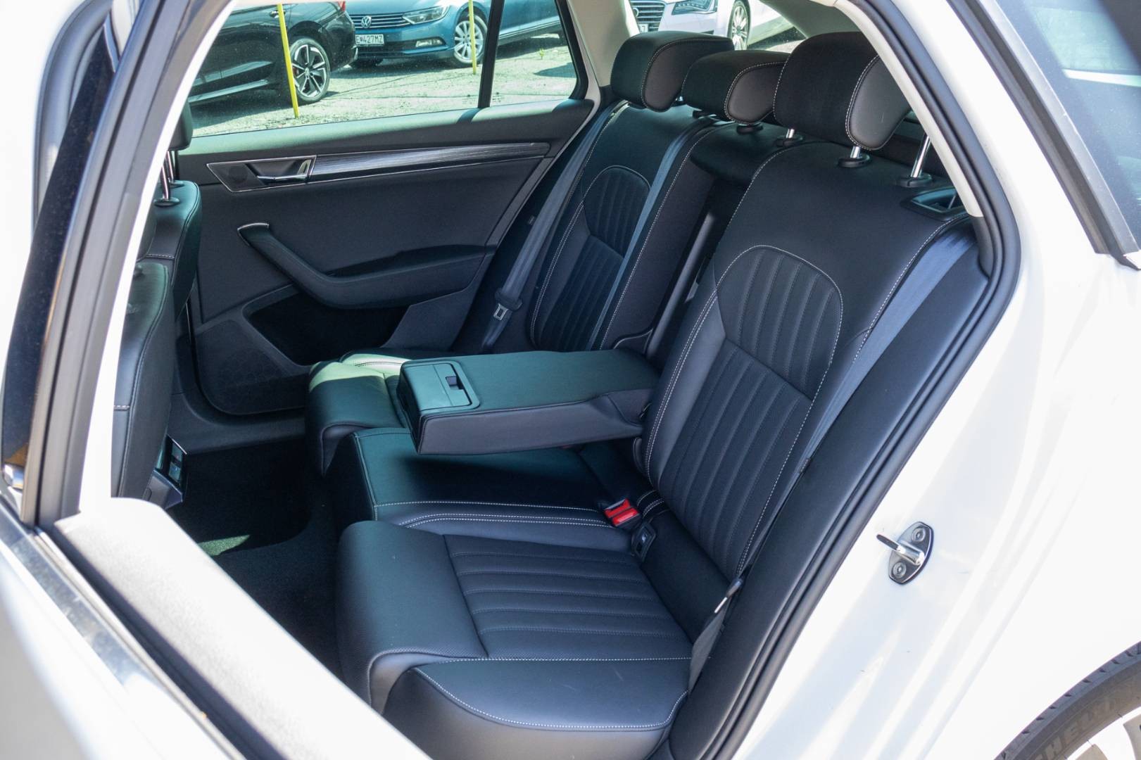 Škoda Superb Combi 2.0 TDI SCR Style – Obrázok 11