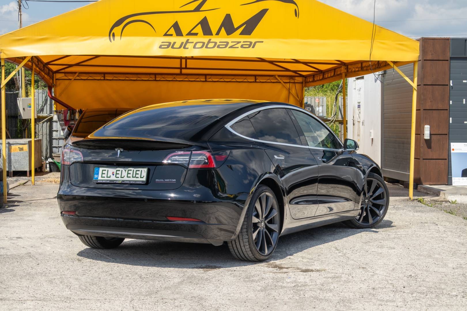 Tesla Model 3 Performance 82kWh AWD – Obrázok 9