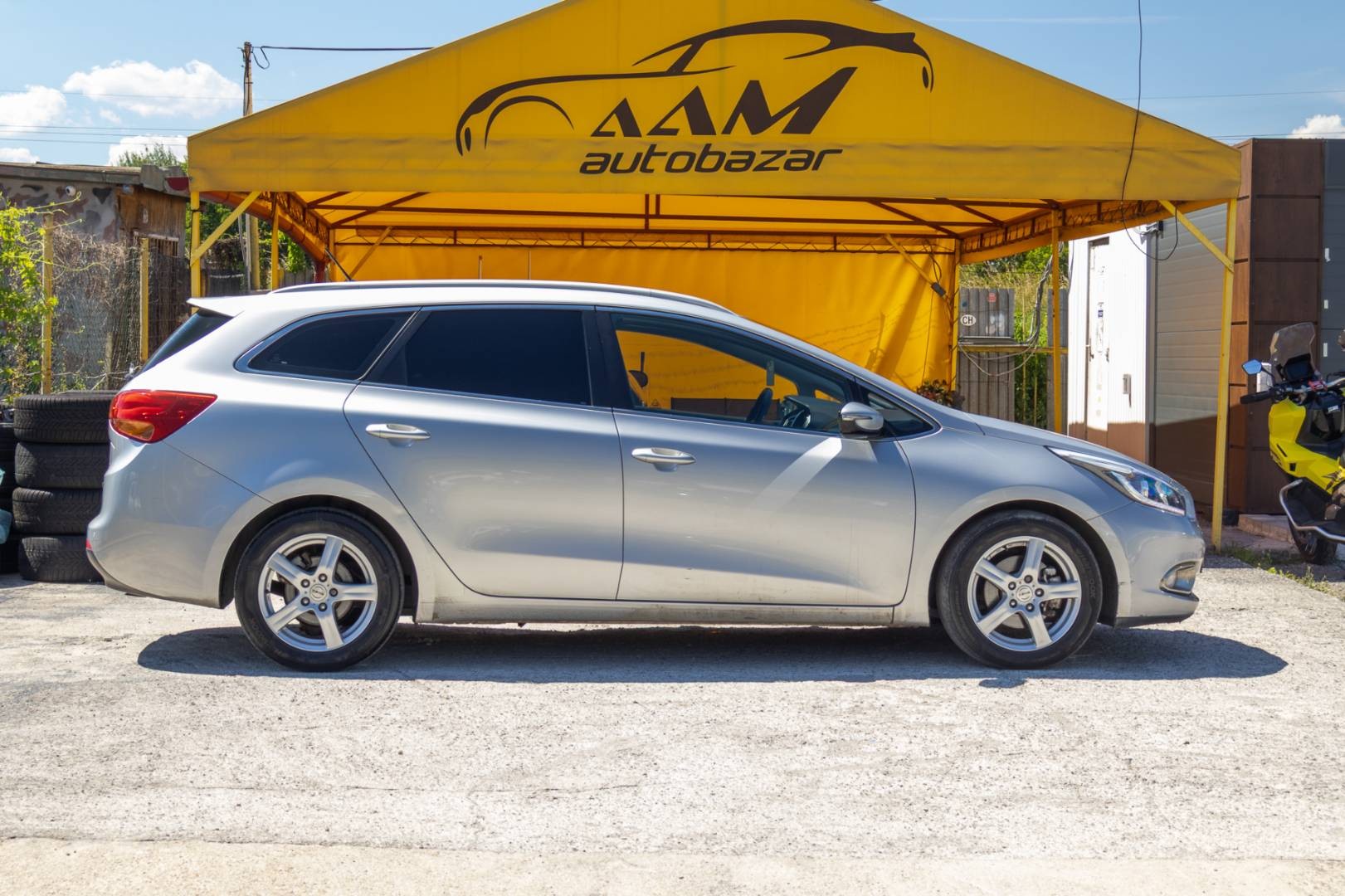 Kia Cee´d SW 1.6 CRDi LX/Silver – Obrázok 4