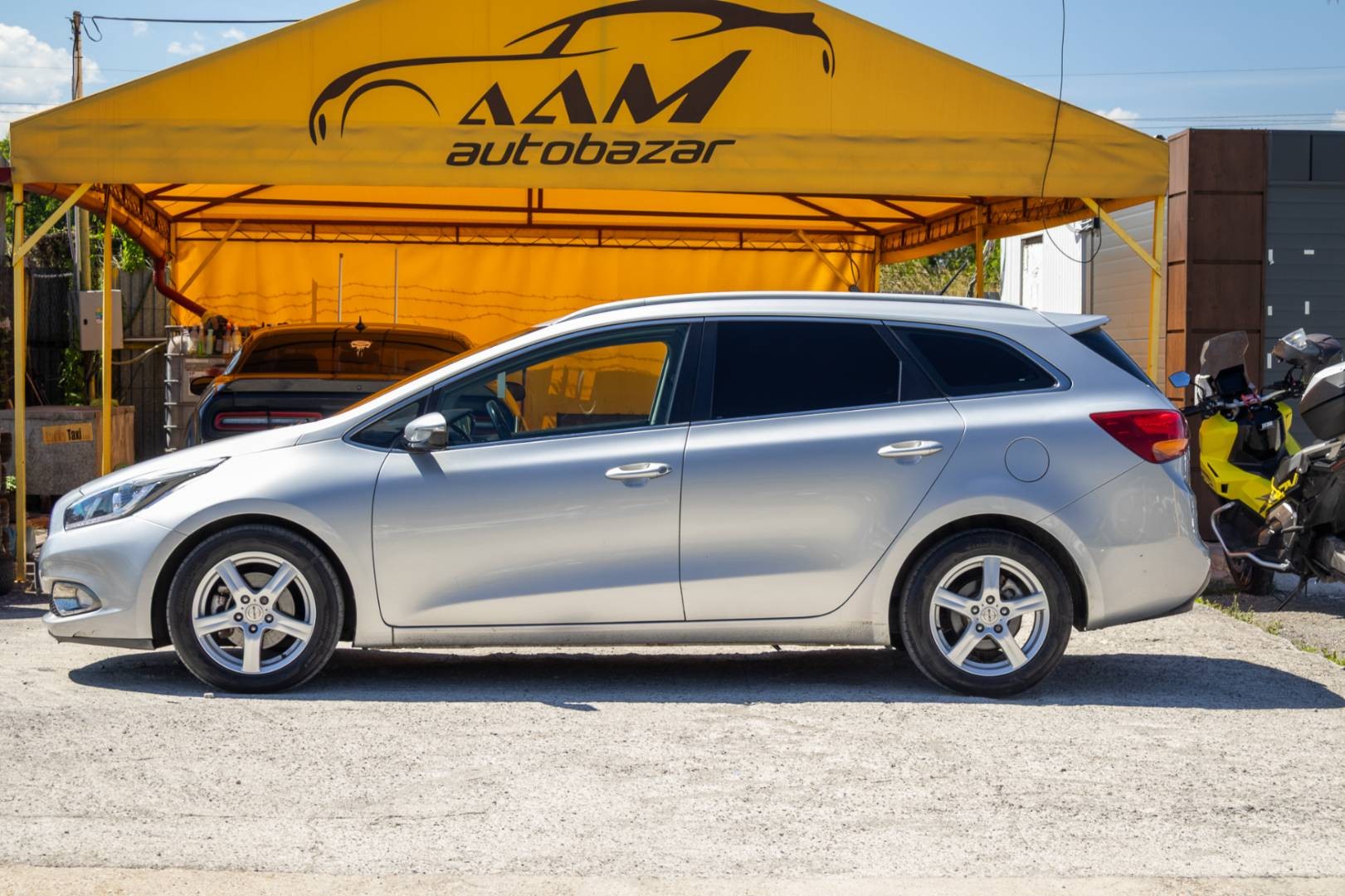 Kia Cee´d SW 1.6 CRDi LX/Silver – Obrázok 5