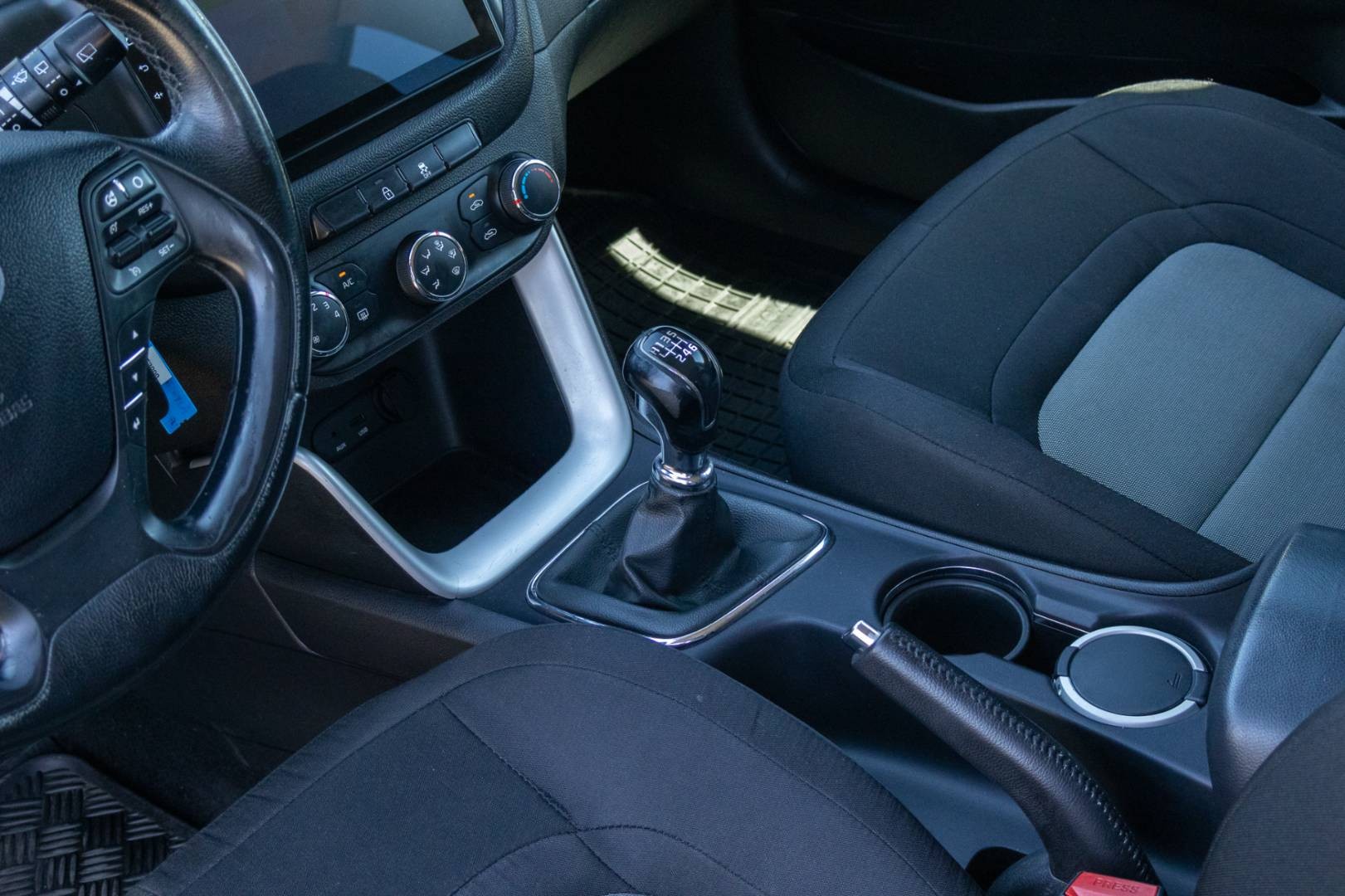 Kia Cee´d SW 1.6 CRDi LX/Silver – Obrázok 18