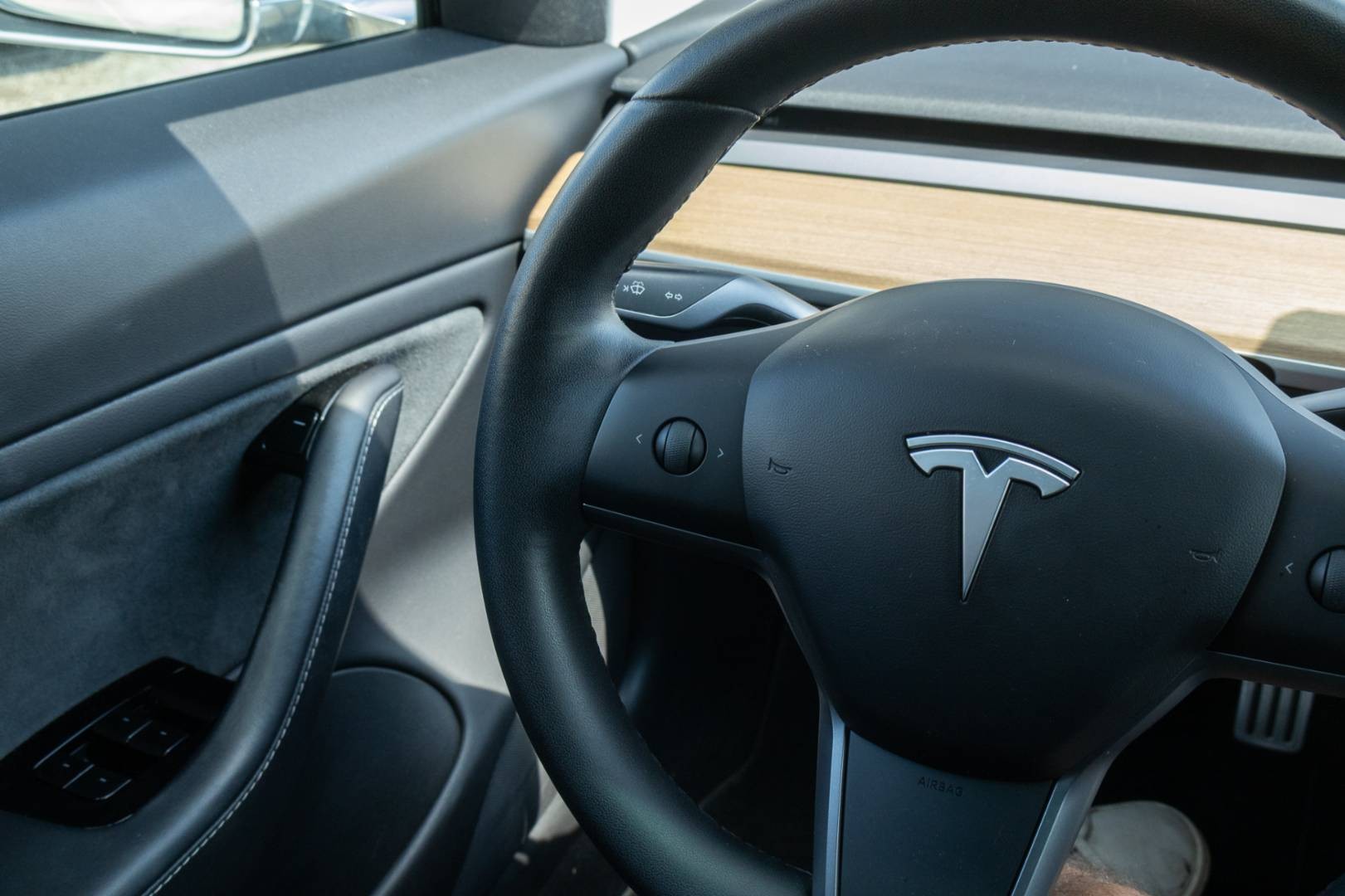 Tesla Model 3 Performance 82kWh AWD – Obrázok 17