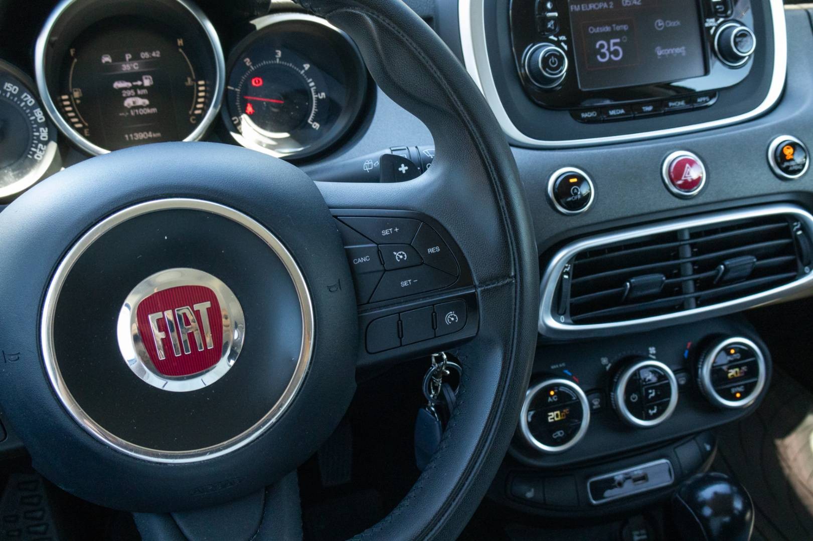 Fiat 500X 2.0 MJT Cross 4x4 AT9 /SK Pôvod/1.Majiteľ/Po servise – Obrázok 17