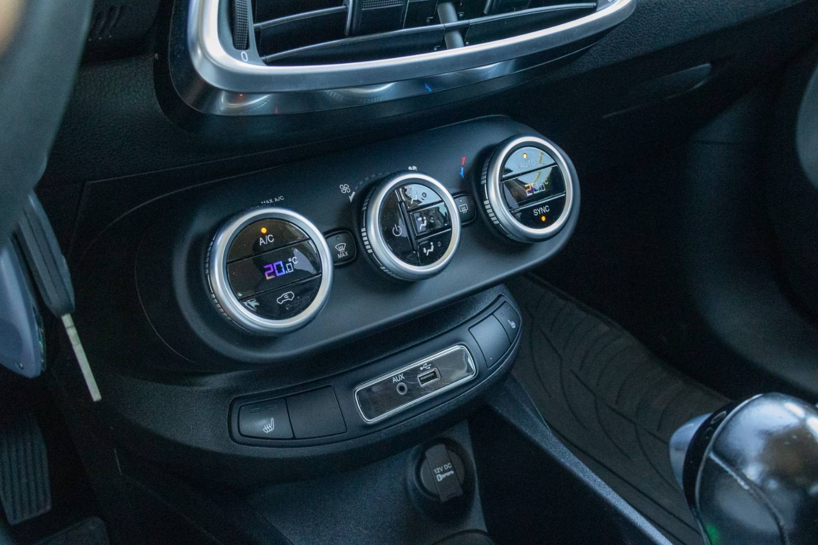 Fiat 500X 2.0 MJT Cross 4x4 AT9 /SK Pôvod/1.Majiteľ/Po servise – Obrázok 19