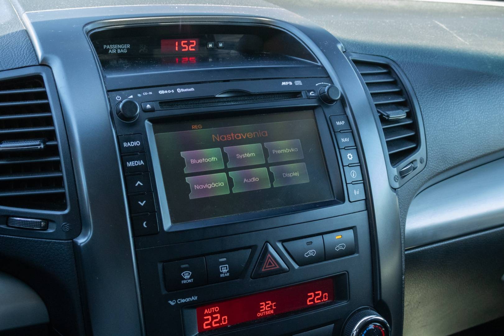 Kia Sorento 2.2 CRDi VGT 4WD EX A/T – Obrázok 21