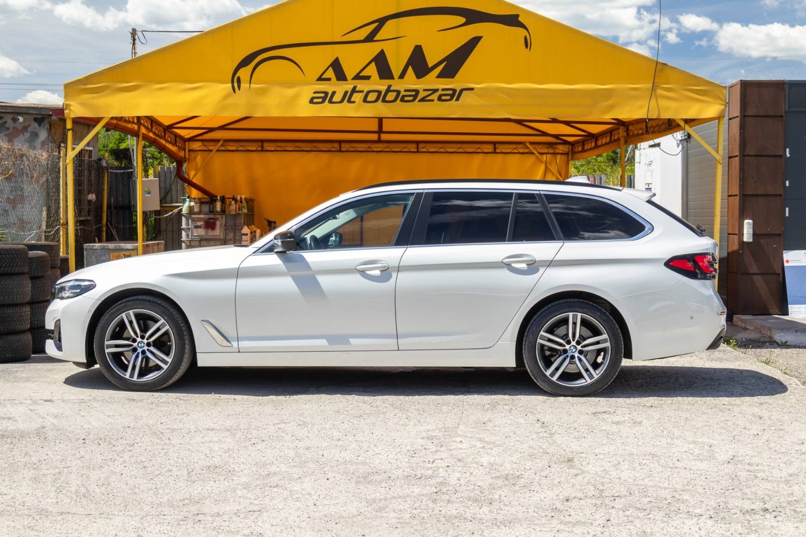 BMW Rad 5 Touring 520d mHEV A/T – Obrázok 3