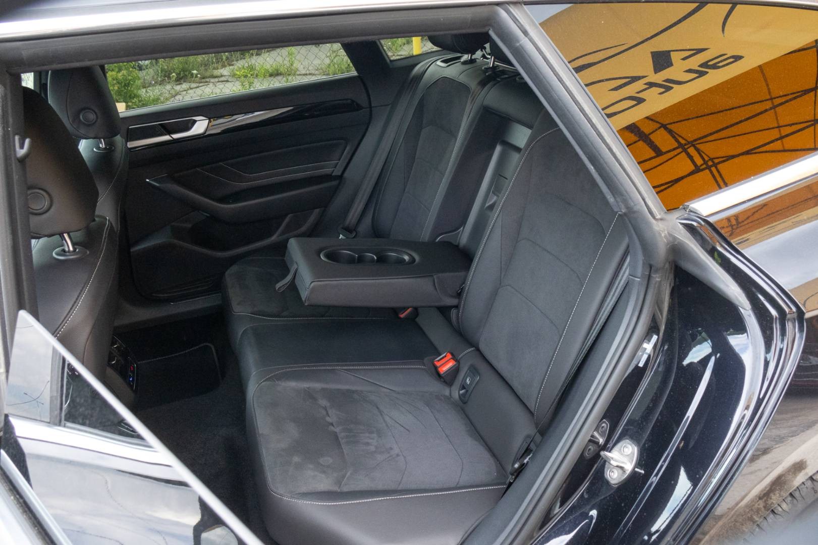Volkswagen Arteon Shooting Brake SB 2.0 TDI Elegance DSG - NEBÚRANÉ – Obrázok 12