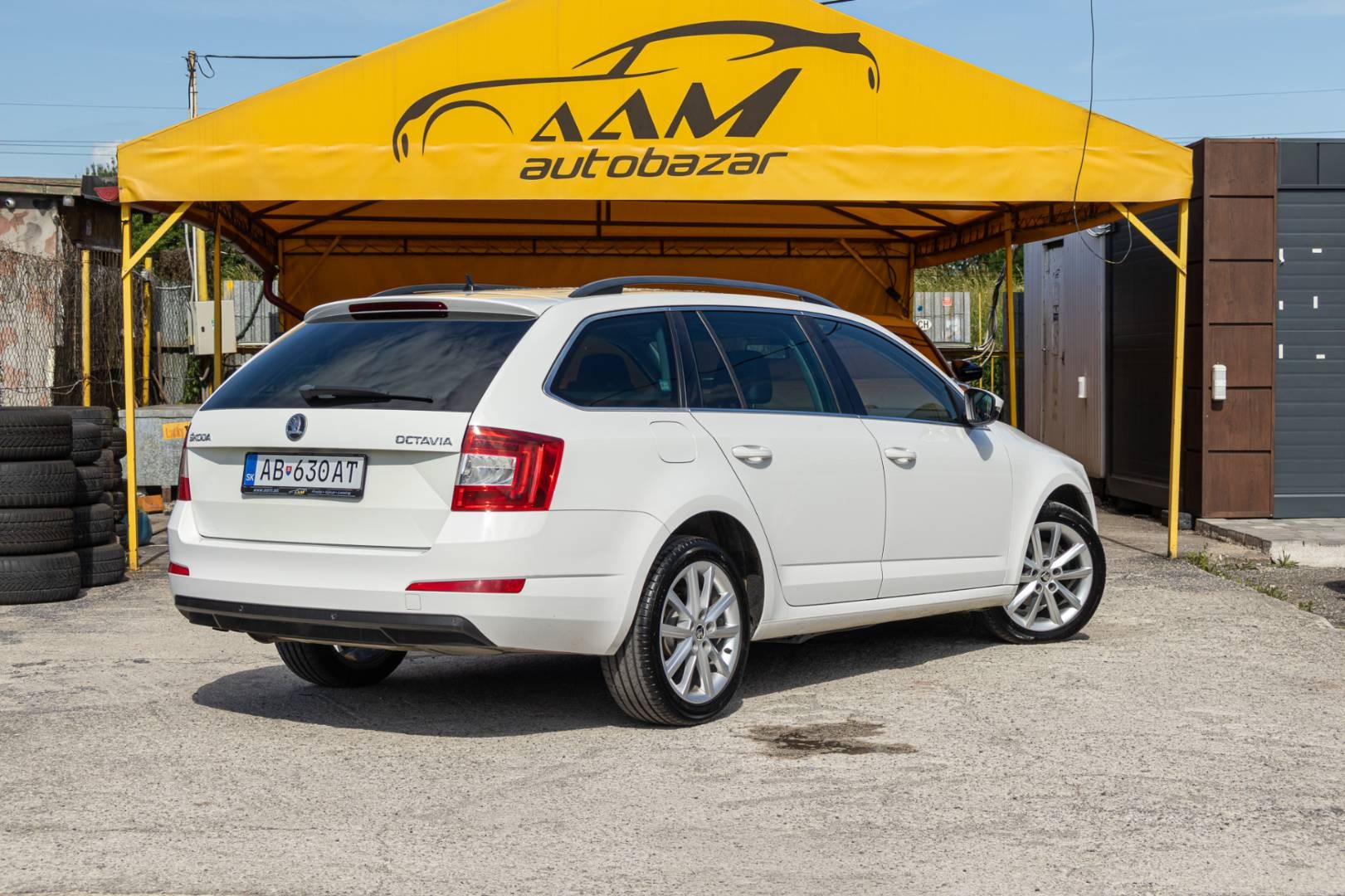 Škoda Octavia Combi 2.0 TDI Elegance/Style DSG – Obrázok 8