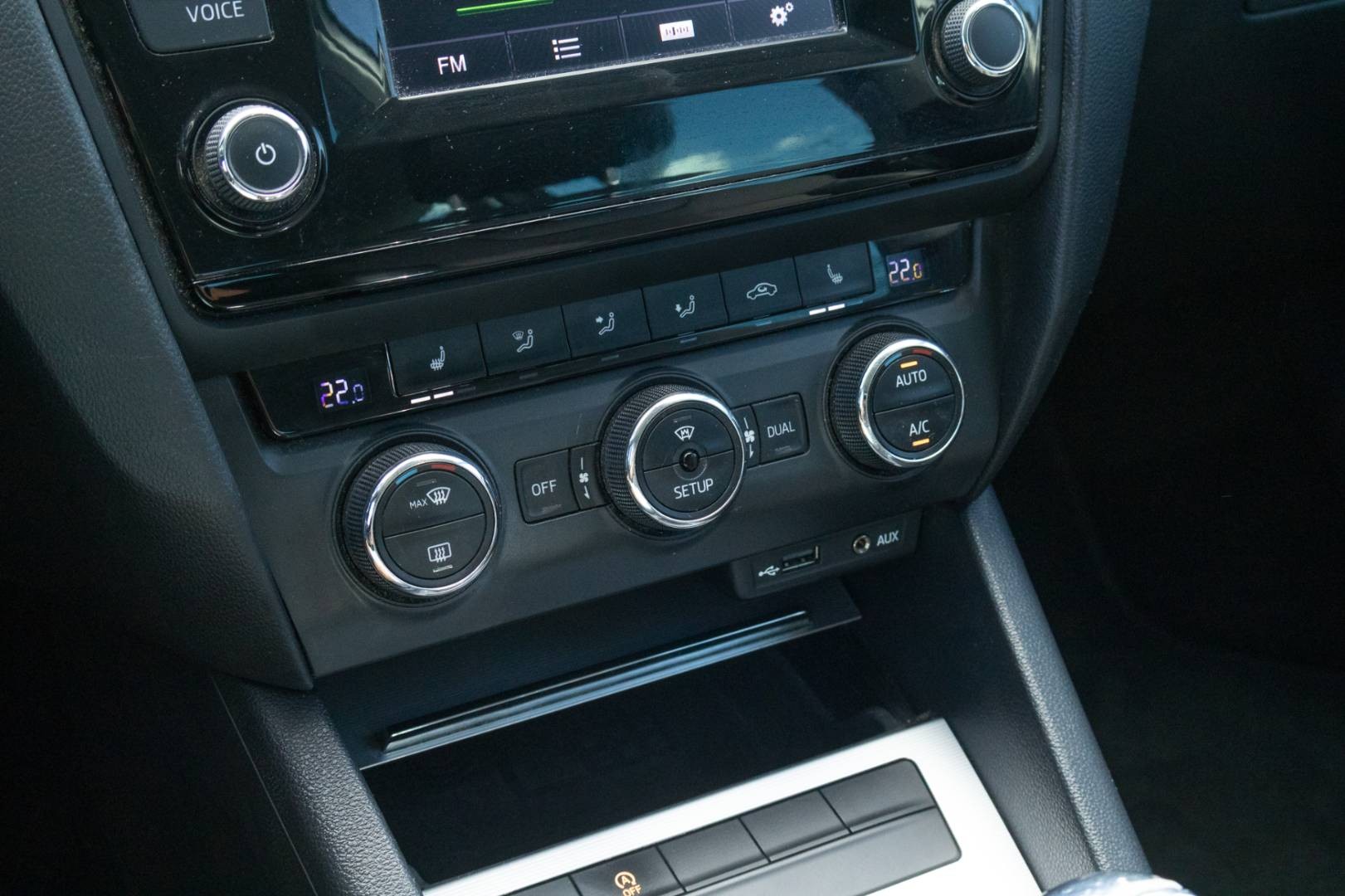 Škoda Octavia Combi 2.0 TDI Elegance/Style DSG – Obrázok 19