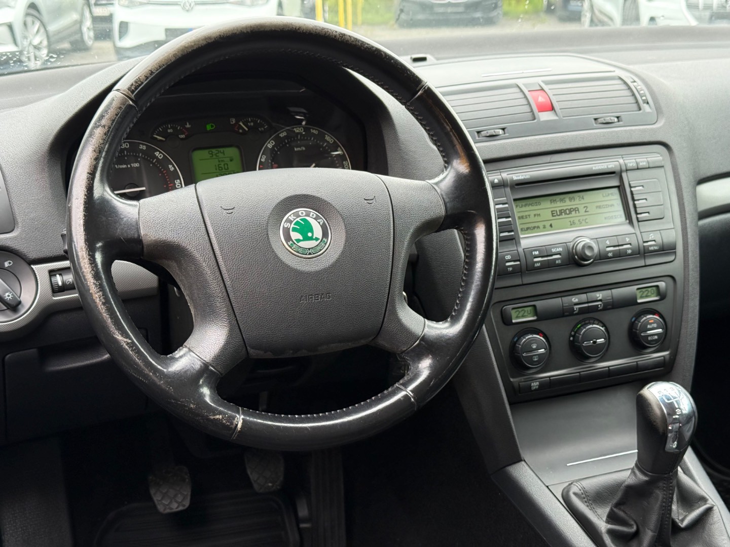 Škoda Octavia Combi 1.9 TDI Elegance – Obrázok 12