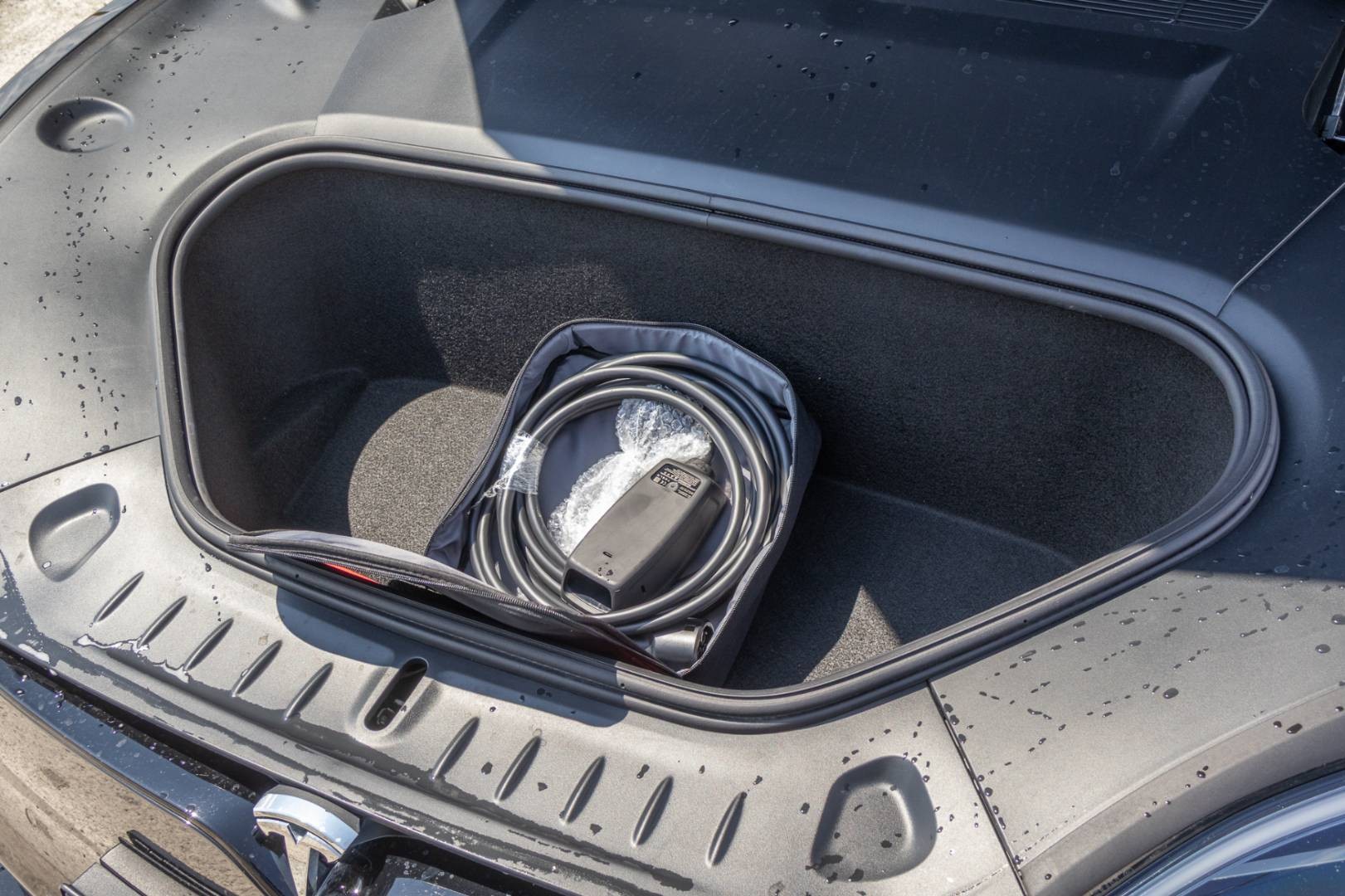 Tesla Model S PLAID -NEBÚRANÉ – Obrázok 9