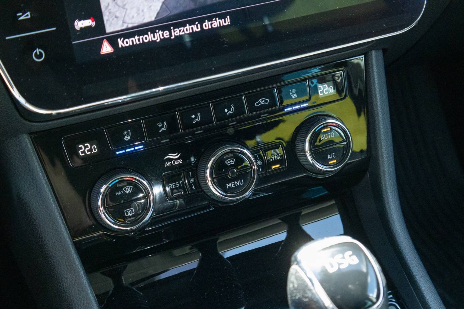 Škoda Superb Combi 2.0 TDI Style DSG EU6 – Obrázok 23