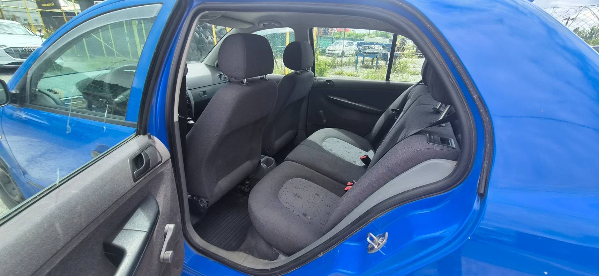 Škoda Fabia 1.2 HTP Classic – Obrázok 8