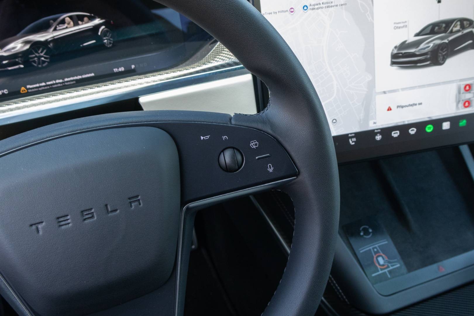 Tesla Model S PLAID -NEBÚRANÉ – Obrázok 22