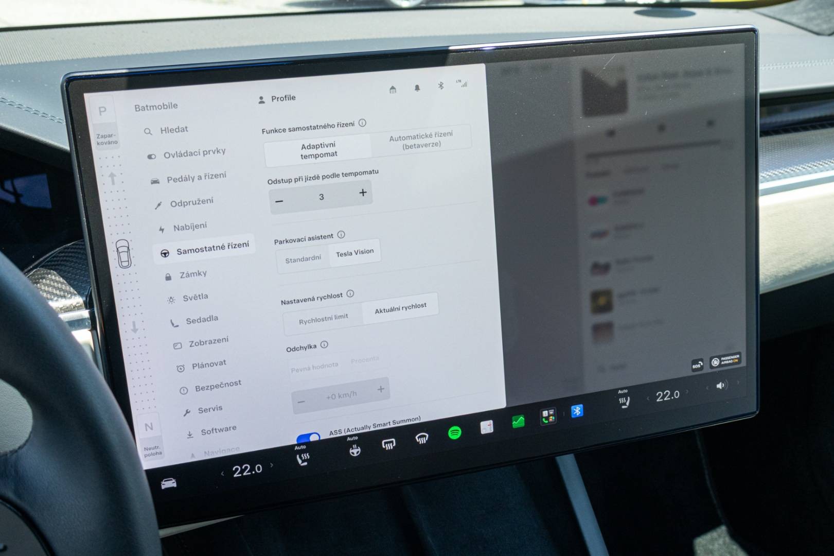 Tesla Model S PLAID -NEBÚRANÉ – Obrázok 26