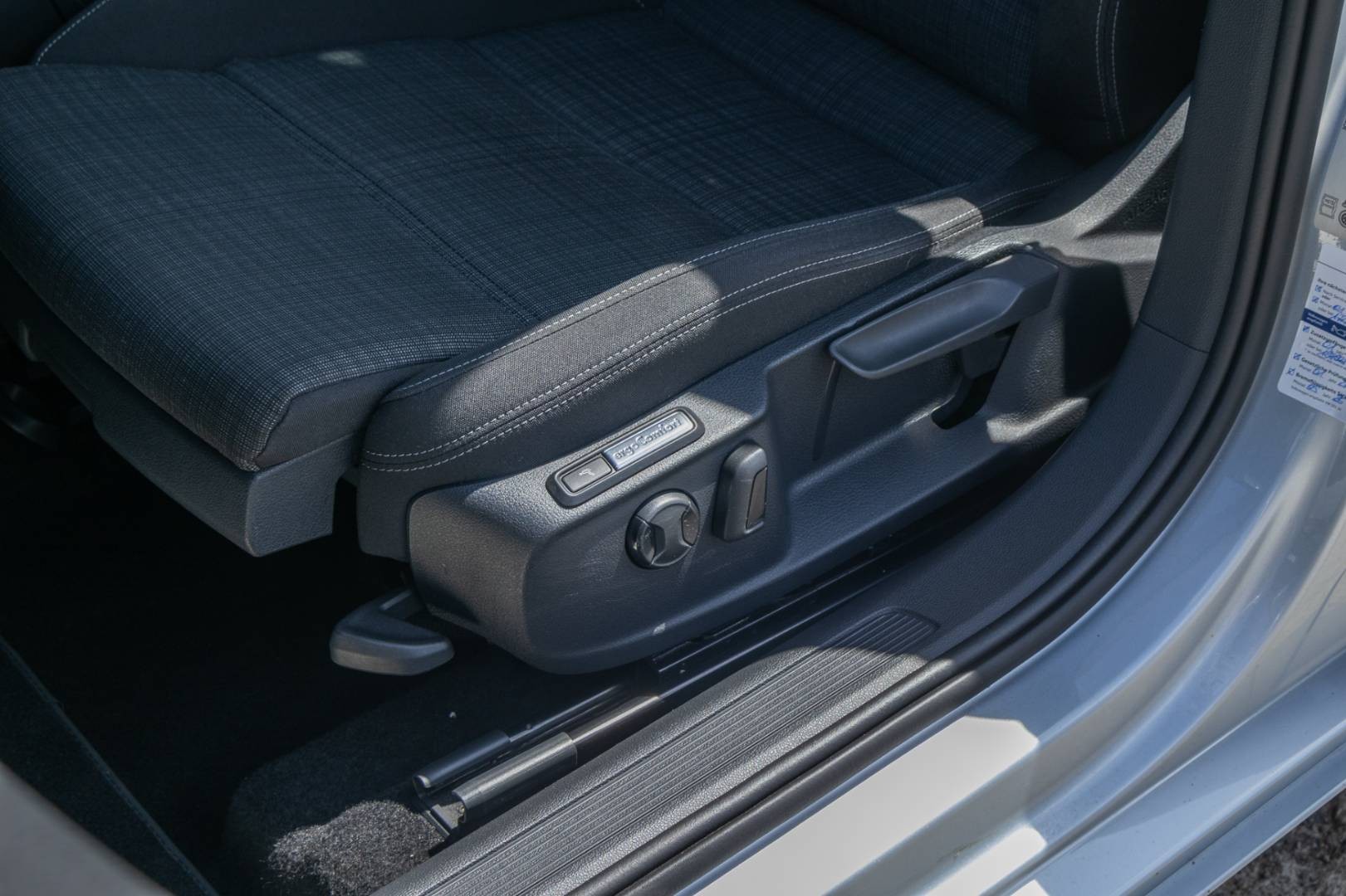 Volkswagen Passat Variant 2.0 TDI EVO Business – Obrázok 13