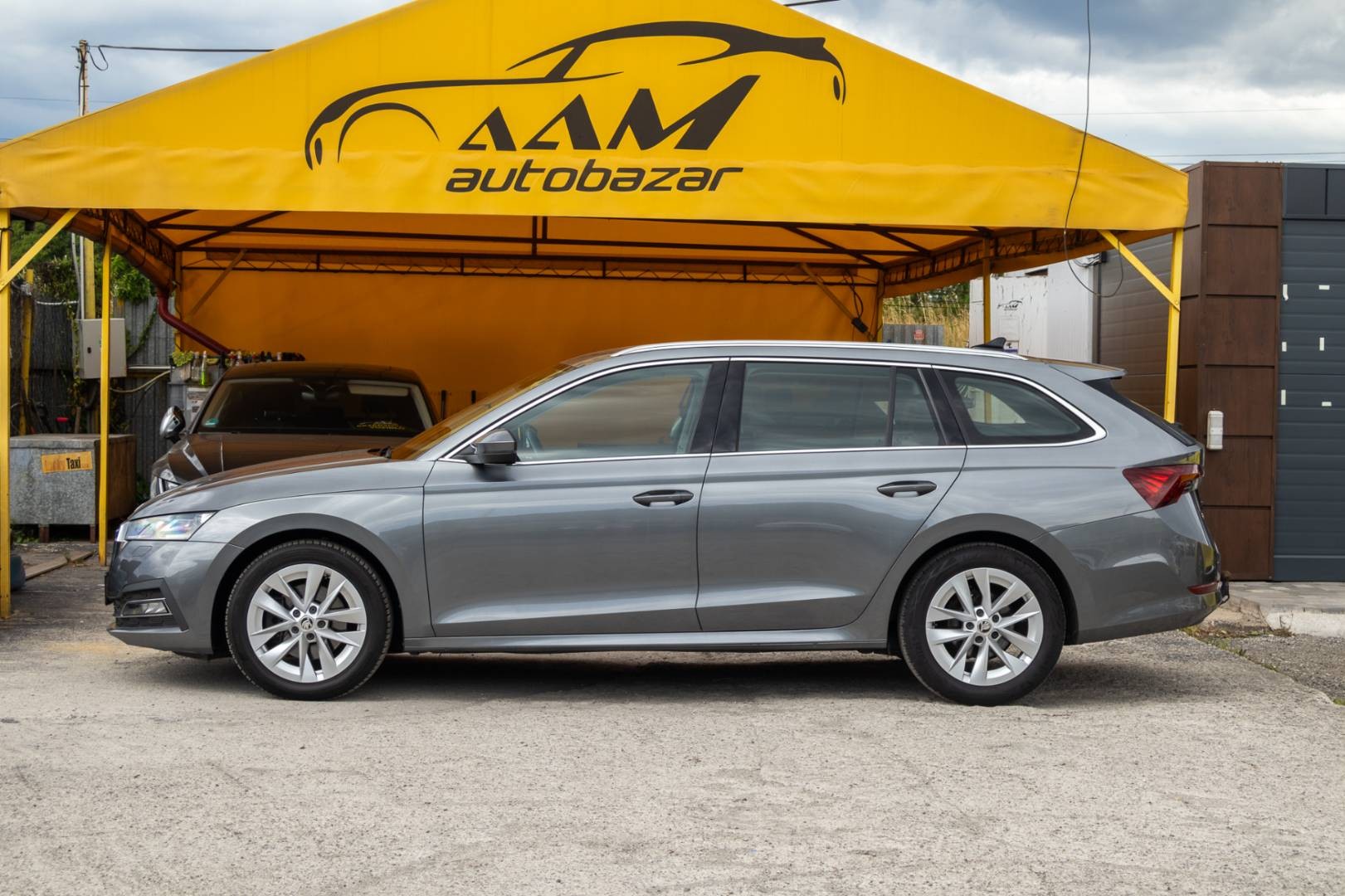 Škoda Octavia Combi 2.0 TDI SCR Style DSG – Obrázok 5