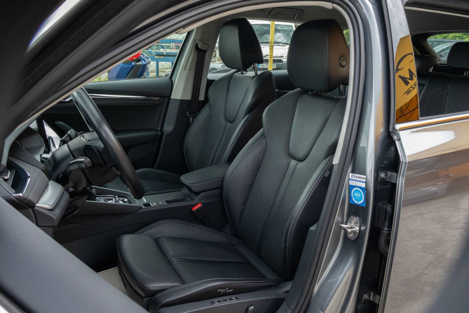 Škoda Octavia Combi 2.0 TDI SCR Style DSG – Obrázok 12